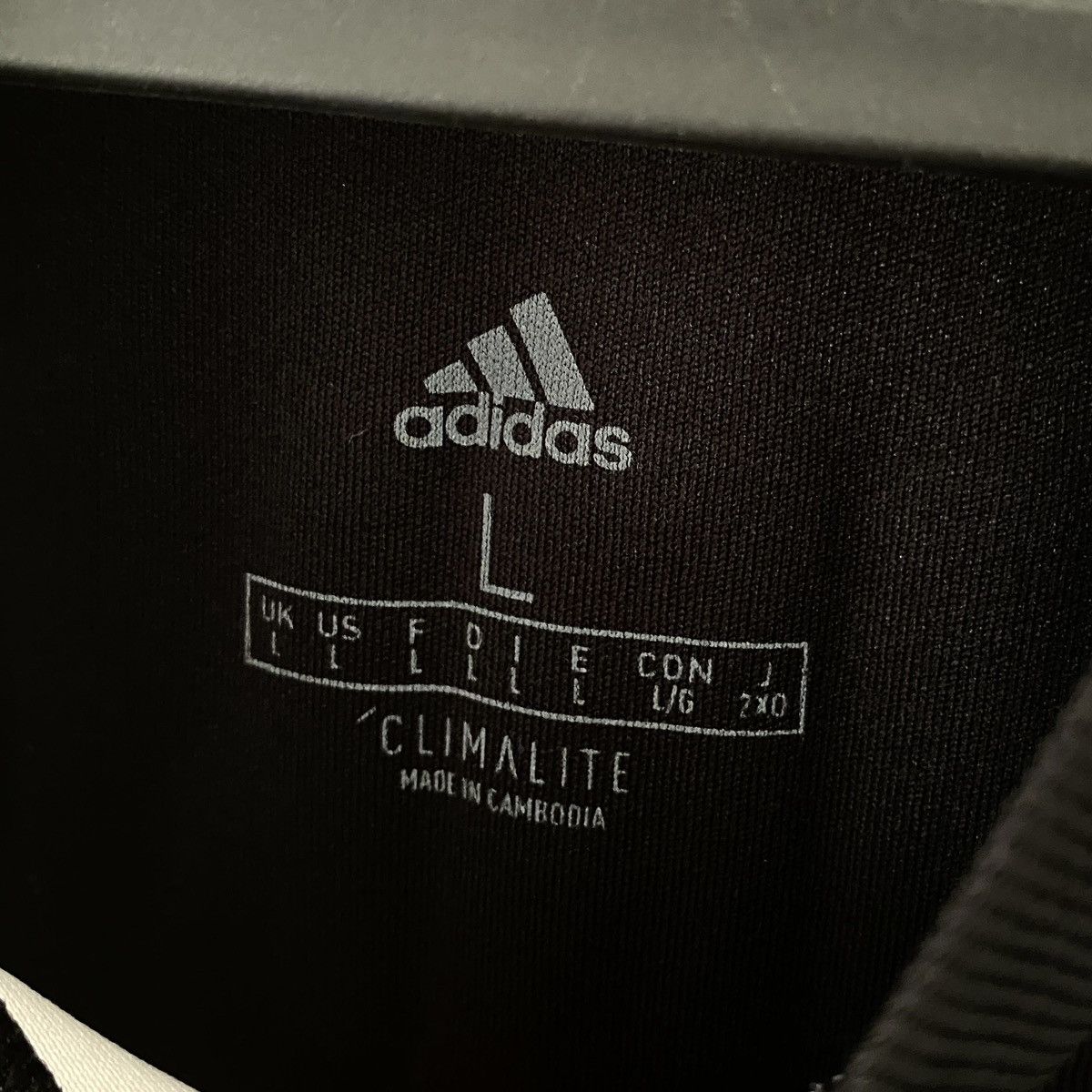 Adidas 2019 2020 Juventus Ronaldo Adidas Home UCL Kit Soccer Jersey Size US L / EU 52-54 / 3 - 6 Thumbnail