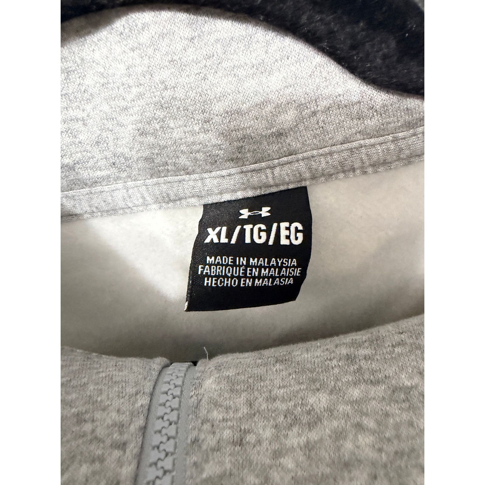 Under Armour NWT Women's Under Armour 1/2 Zip Sweater in Grey Sz XL Size XL / US 12-14 / IT 48-50 - 2 Thumbnail