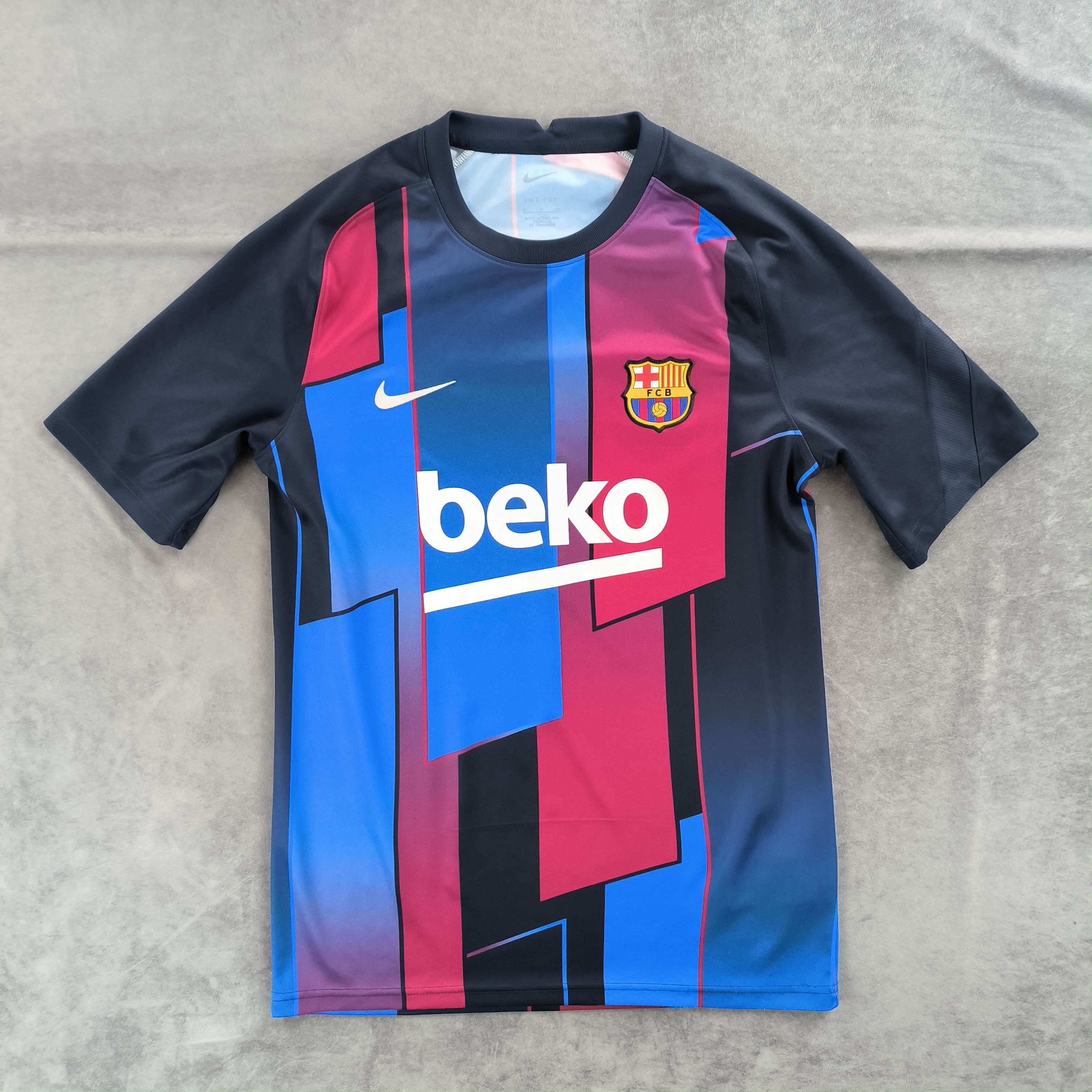 Nike FC Barcelona 2021-22 pre-match training football jersey sz S Size US S / EU 44-46 / 1 - 1 Thumbnail