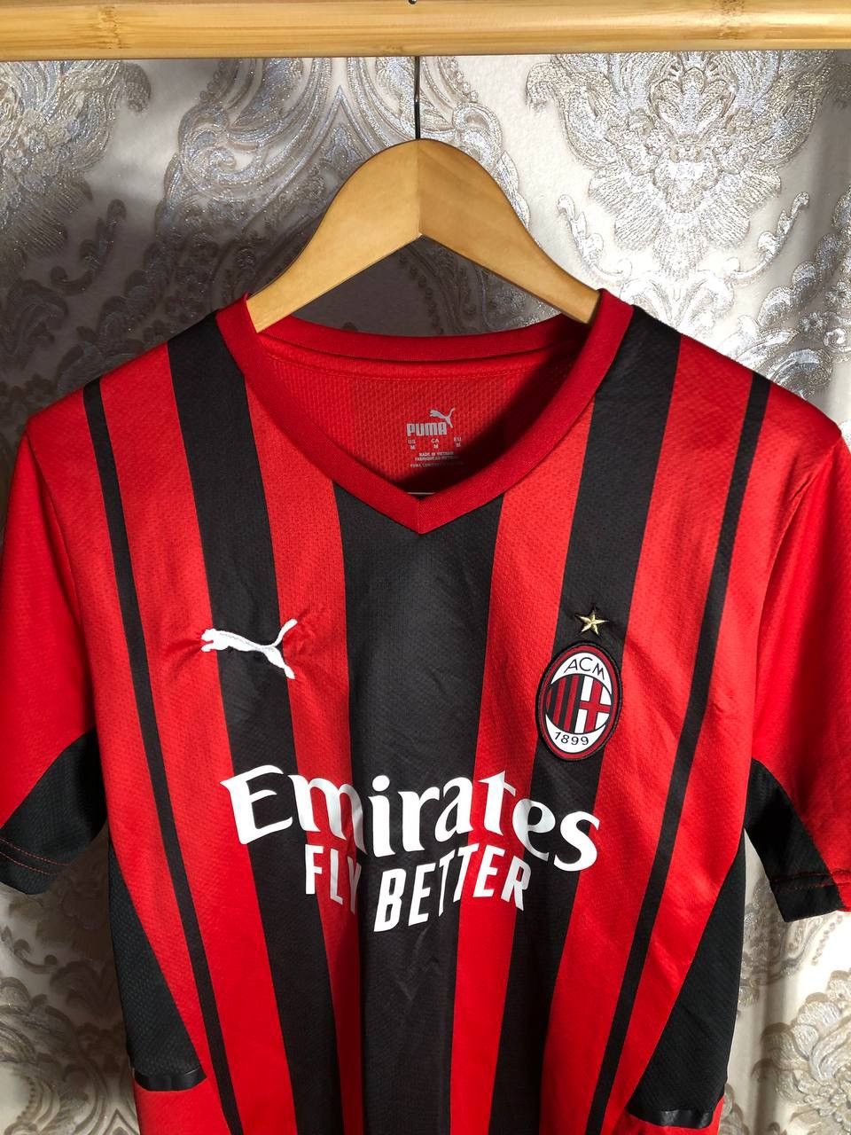 Vintage VERY RARE PUMA FC MILAN ITALY SOCCER JERSEY RETRO Y2K 90s Size US M / EU 48-50 / 2 - 2 Thumbnail
