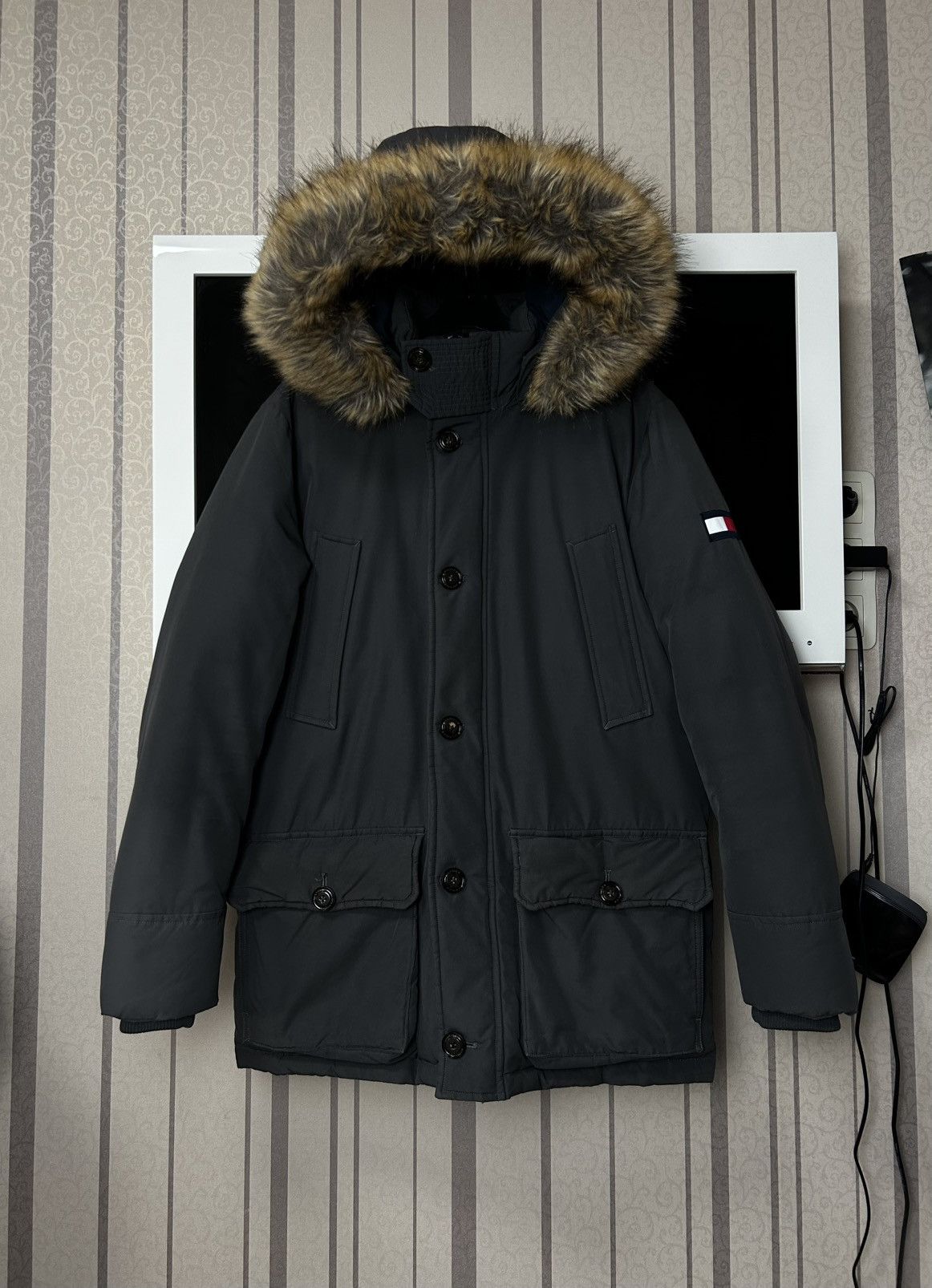 Tommy Hilfiger Tommy Hilfiger Men's Hampton Gray Parka Coat Size M Size US M / EU 48-50 / 2 - 3 Thumbnail
