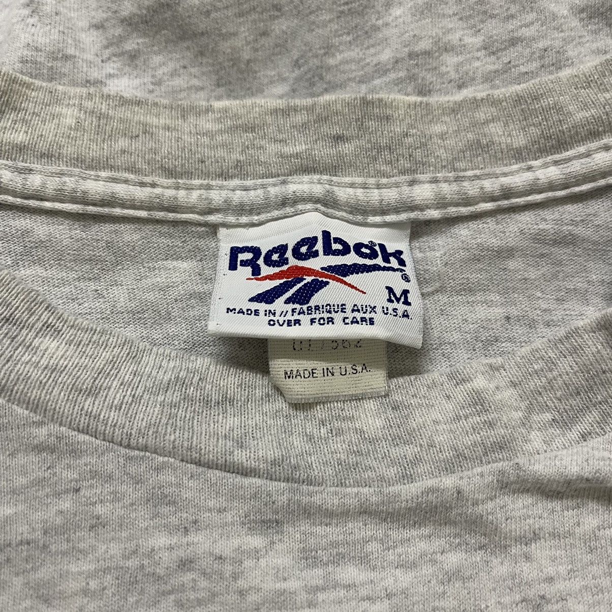 Reebok Vintage 90s Reebok Big Logo Tshirt Size US M / EU 48-50 / 2 - 3 Thumbnail