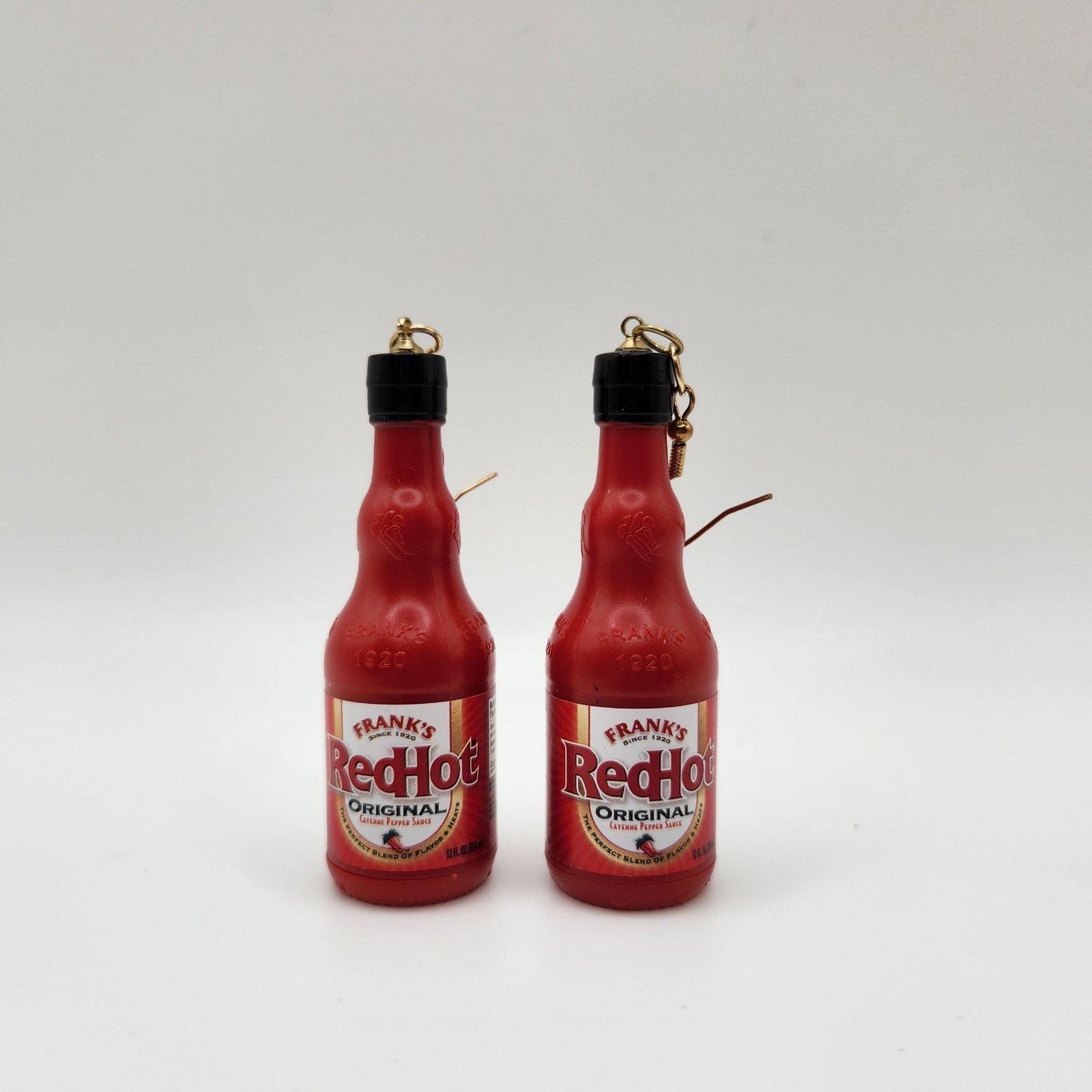 Other Franks RedHot Hot Sauce Bottle Earrings Red Hook Dangle 3.5" Size ONE SIZE - 2 Thumbnail