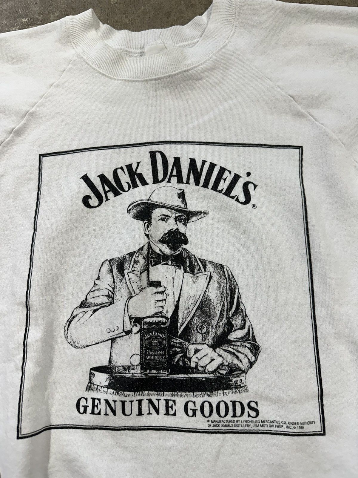 Fruit Of The Loom Vintage 90s Jack Daniels Whisky Sweatshirt Size US L / EU 52-54 / 3 - 4 Thumbnail