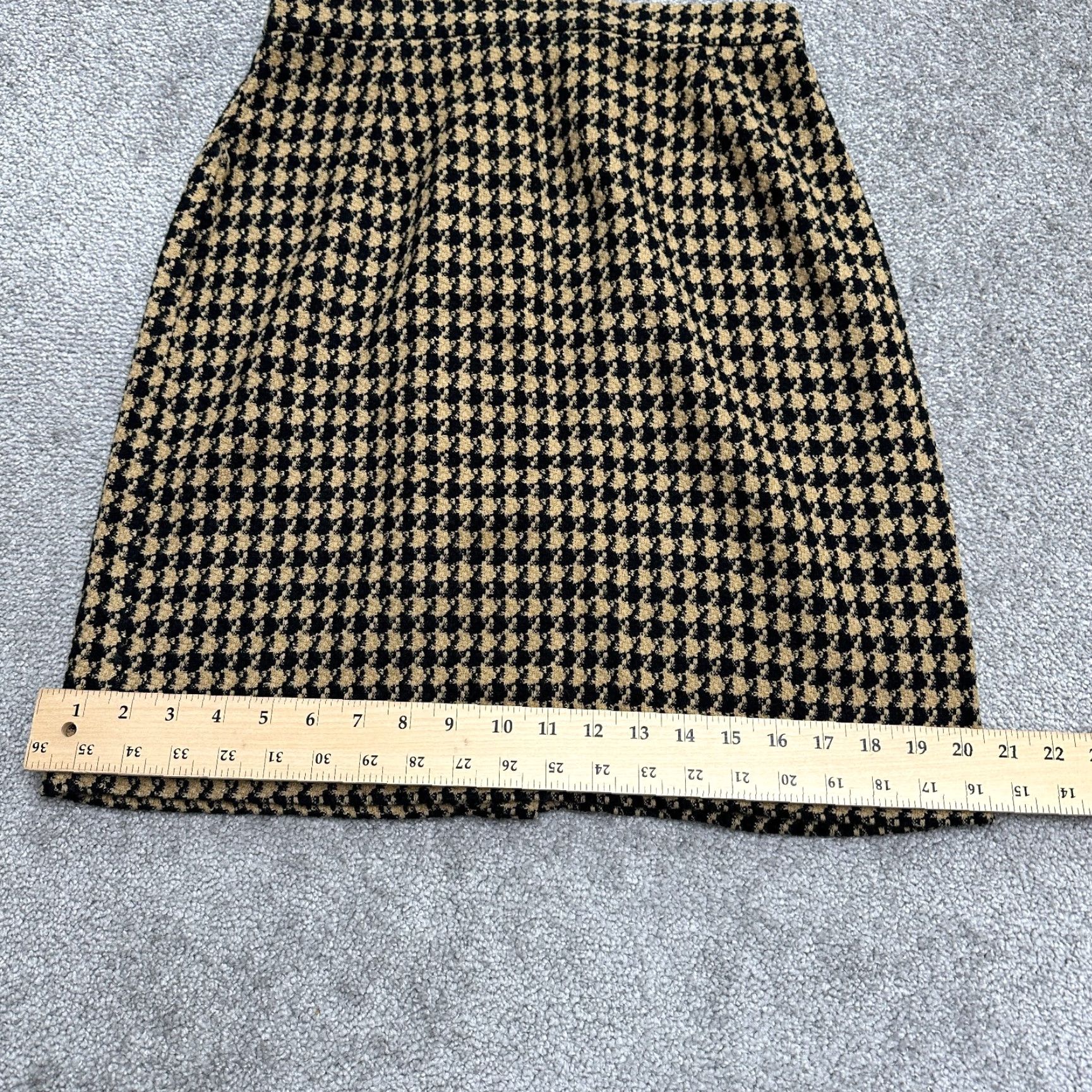 Coldwater Creek VINTAGE Coldwater Creek Tweed Pencil Skirt Womens Small Black Brown Check Knee Length Size 28" / US 6 / IT 42 - 5 Thumbnail