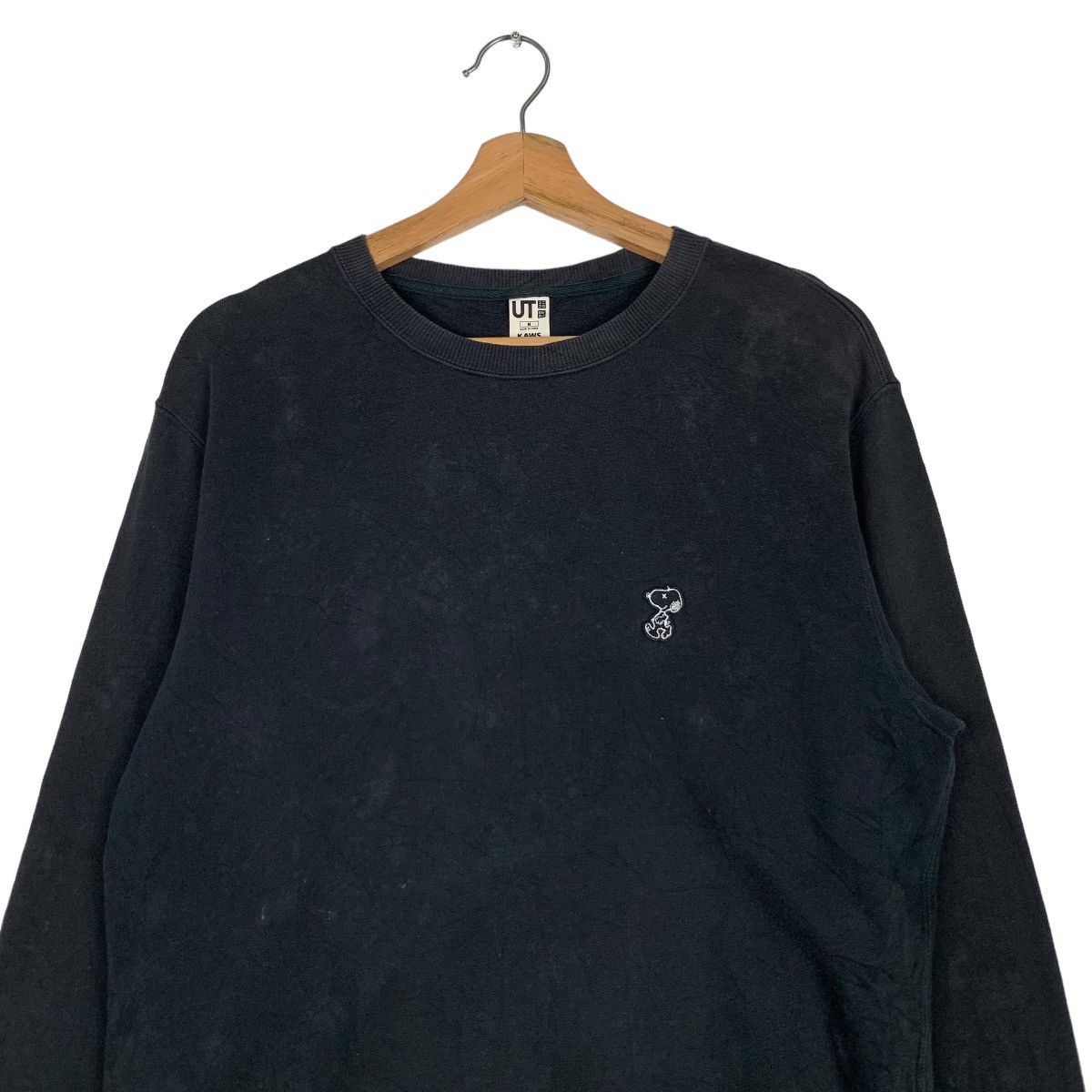 Kaws × Peanuts × Uniqlo UT X KAWS X PEANUTS SMALL LOGO SWEATSHIRTS #0715-C33 Size US M / EU 48-50 / 2 - 2 Thumbnail