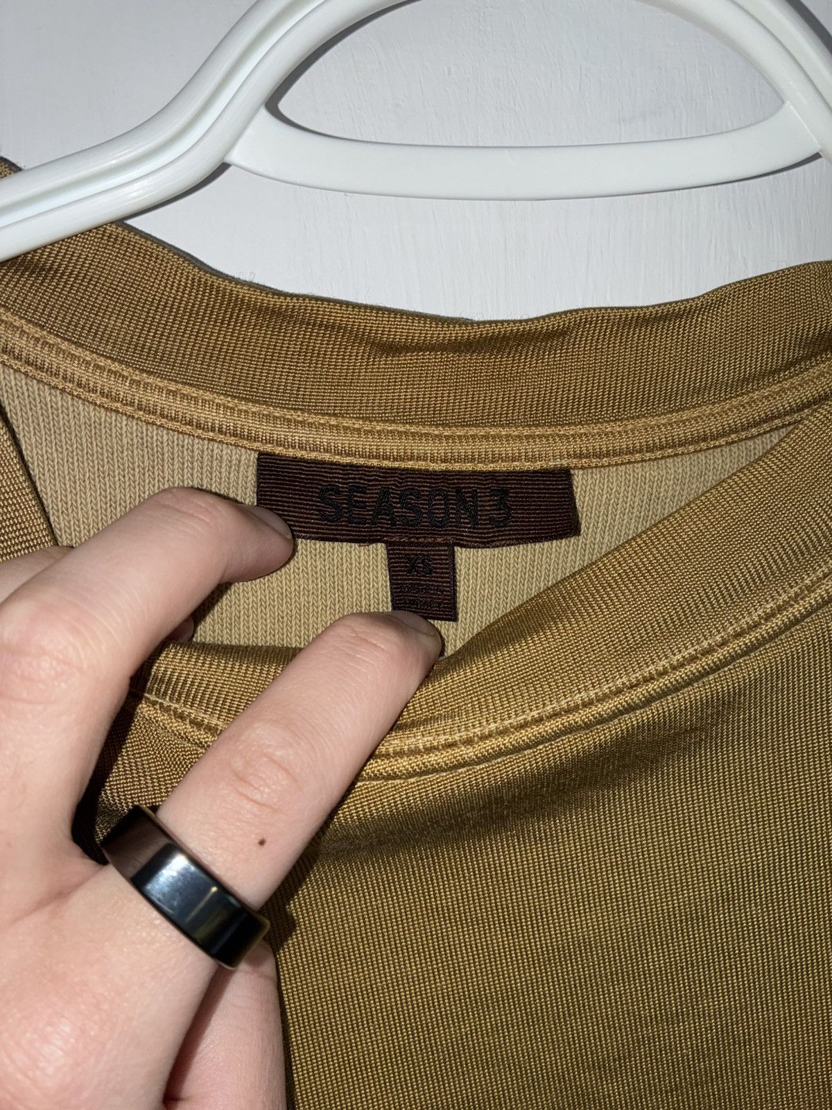 Yeezy Yeezy Season 3 Yellow-Gold Sweater Size US S / EU 44-46 / 1 - 2 Thumbnail