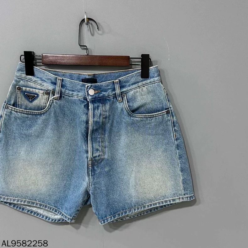 Prada Prada Pocket logo denim shorts 2504-Nextarrow Size US 30 / EU 46 - 2 Thumbnail