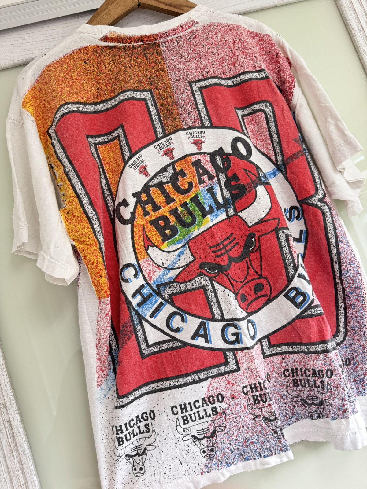Vintage Vintage 90’s Chicago Bulls AOP NBA Shirt Very Rare Tee Size US M / EU 48-50 / 2 - 7 Thumbnail