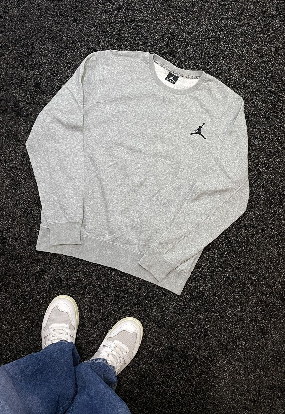 Jordan Brand Vintage 90s Nike Jordan Crew Neck Sweathsirt Embroidered Y2K Size US L / EU 52-54 / 3 - 1 Thumbnail