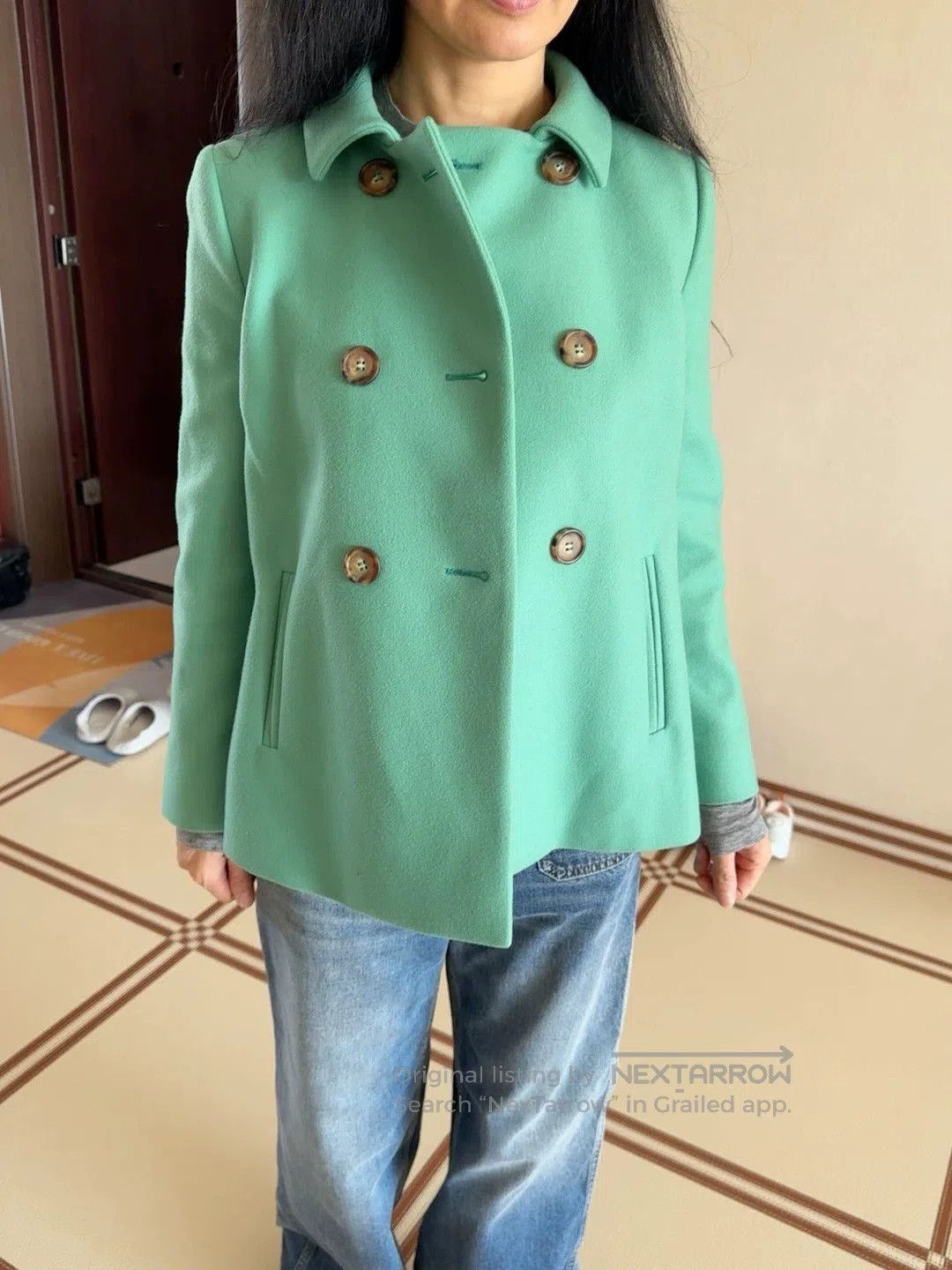 Valentino Valentino Women's Cashmere Coat. Size US M / EU 48-50 / 2 - 1 Thumbnail