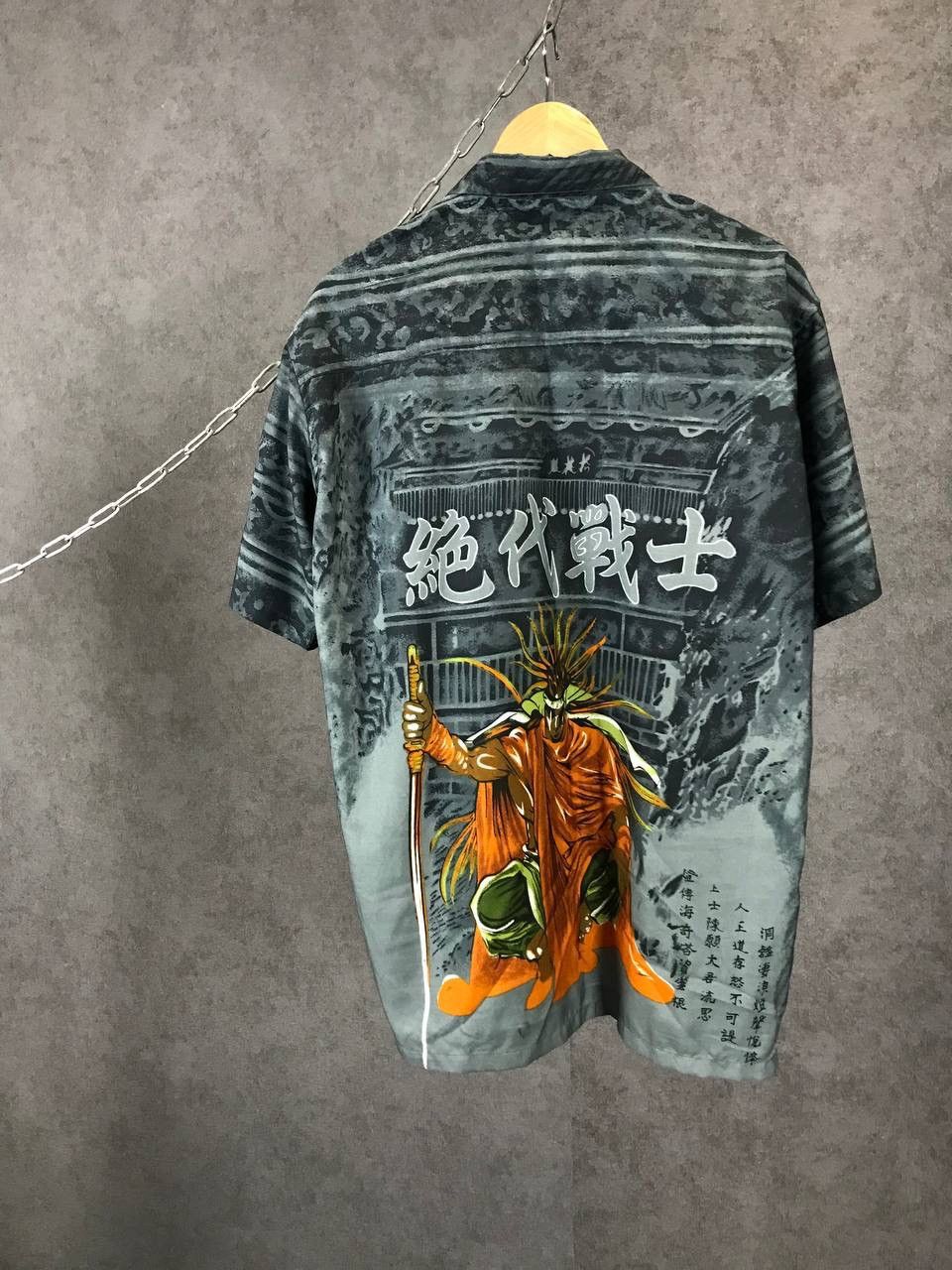 Vintage Crazy Japanese anima Hawaiian vintage shirt Size US L / EU 52-54 / 3 - 5 Thumbnail