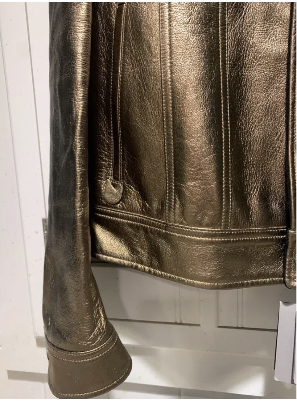 Gucci Tom Ford Men’s Gold Metallic Leather Trucker Jacket. Size US L / EU 52-54 / 3 - 6 Thumbnail