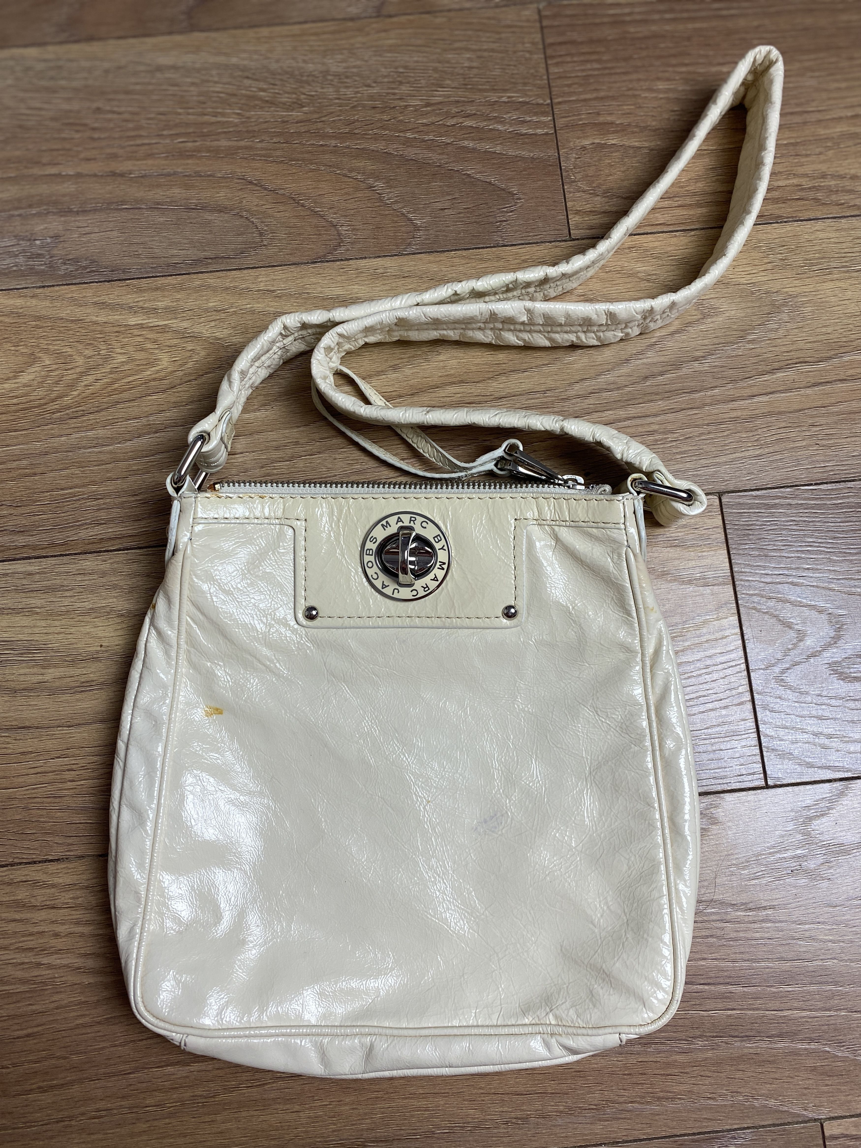 Marc by Marc Jacobs Marc by Marc Jacobs patent leather crossbody bag Size ONE SIZE - 1 Thumbnail
