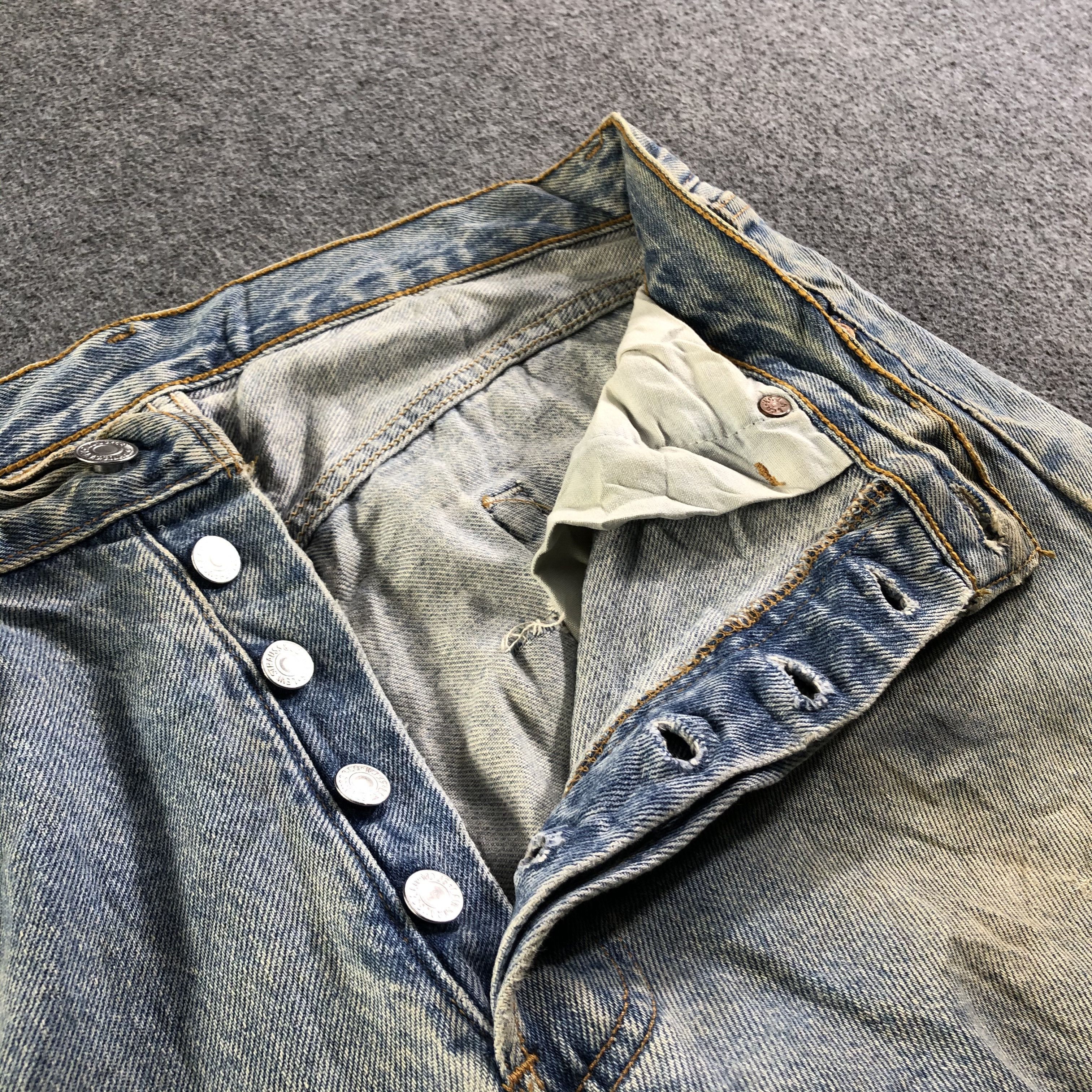 Levi's Vintage Light Wash Levis 501 Jeans-J3994 Size US 33 - 9 Thumbnail