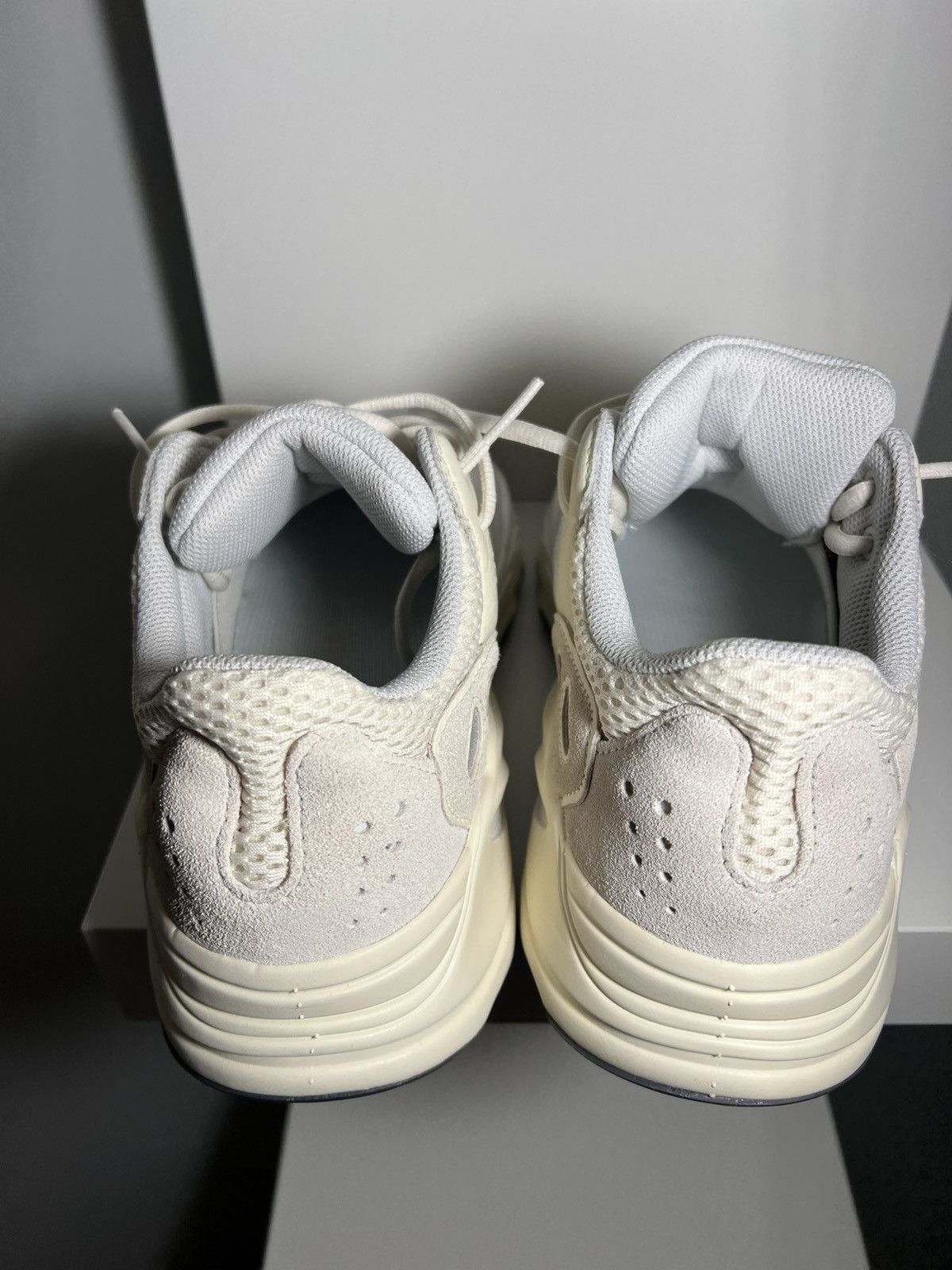 Yeezy Yeezy 700 analog Size US 8 / EU 41 - 3 Thumbnail