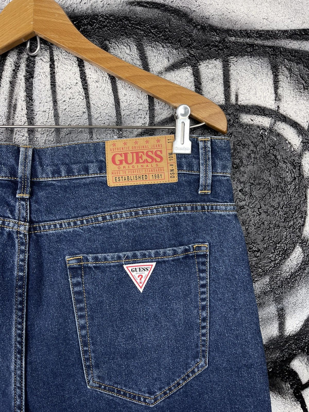 Guess Guess Vintage Washed Denim Relaxed Baggy Jeans Men’s Size 33 Size US 33 - 11 Thumbnail