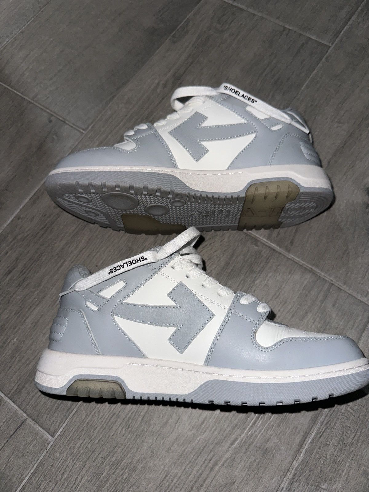 Off-White Off white out of office Size US 8.5 / EU 41-42 - 2 Thumbnail