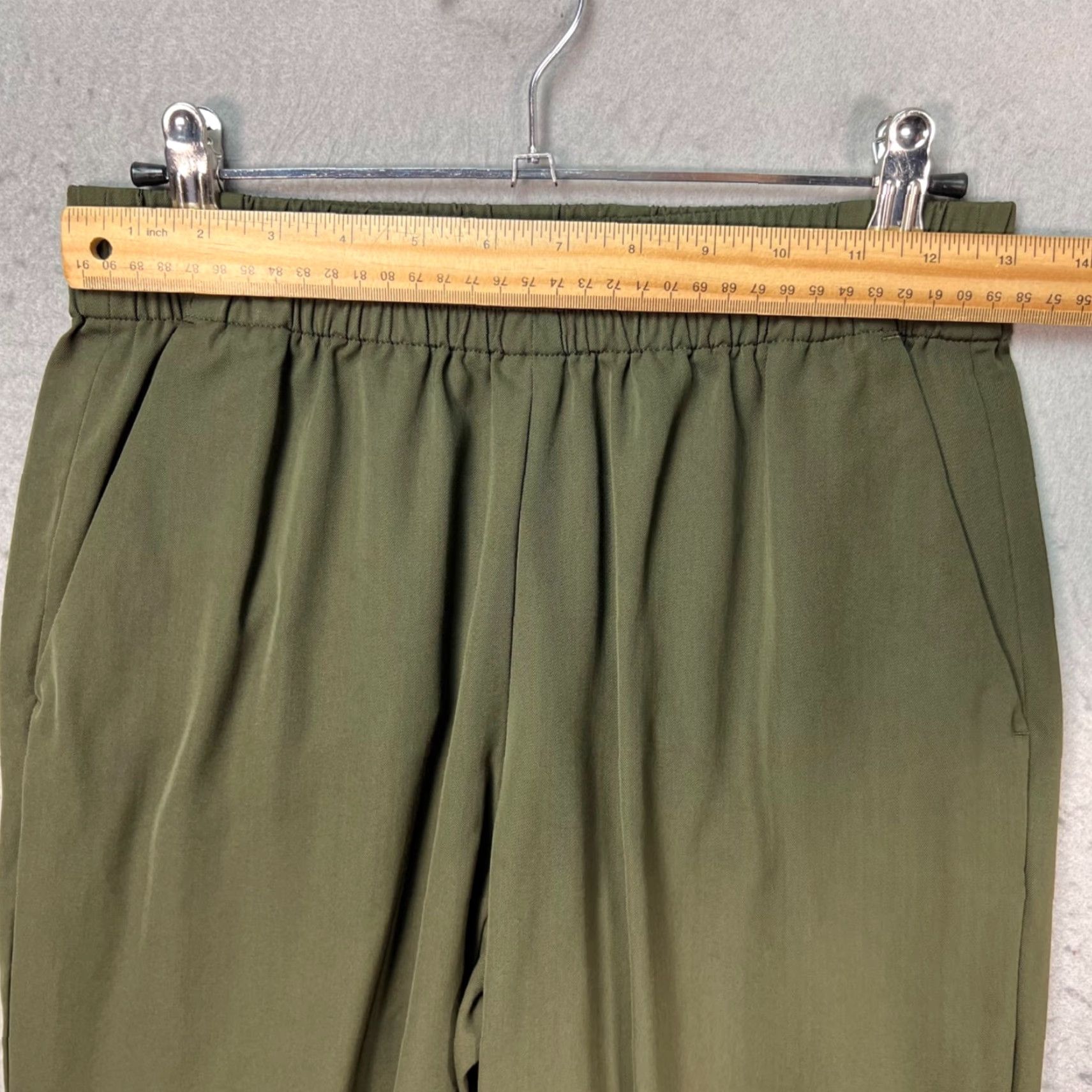 Everlane Womens Everlane Pants 0 Olive Green Elastic Waist Trousers Straight Leg Ankle Wool Cotton Regular Rise 26in Inseam 25in Womens Size 25" / US 0 / IT 36 - 5 Thumbnail