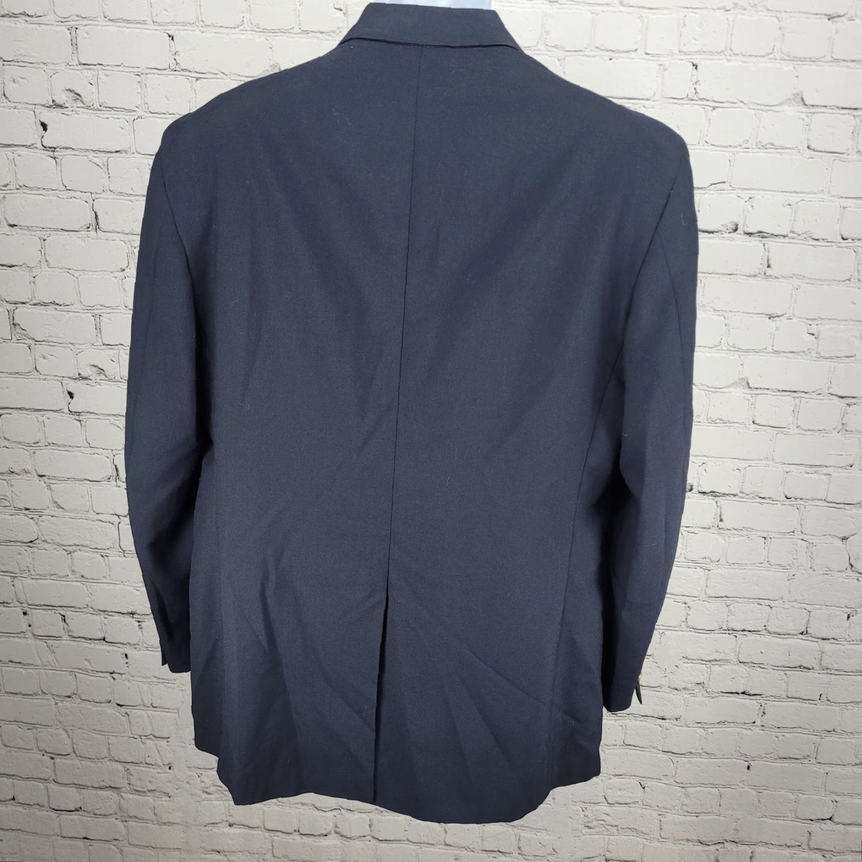 Evan Picone VTG Evan Picone Navy Gold Button Vented Notch Blazer Sport Coat USA 44R Size 44R - 2 Thumbnail