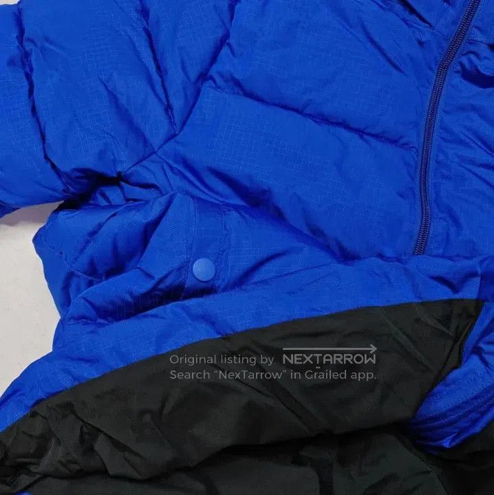 Balenciaga Balenciaga Blue Puffer Jacket for Men and Women. Size US L / EU 52-54 / 3 - 9 Thumbnail