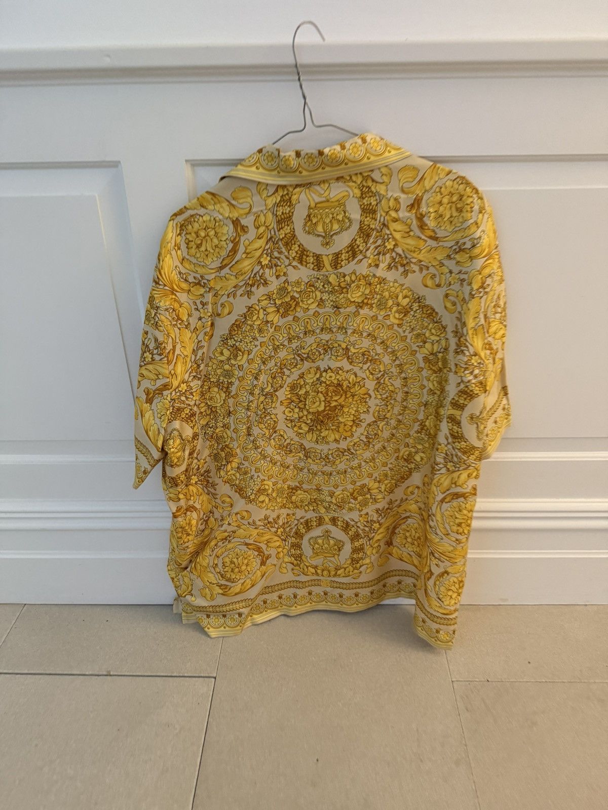 Versace Versace Beige & Yellow Barocco Silk Shirt & Shorts Set Size US L / EU 52-54 / 3 - 7 Thumbnail