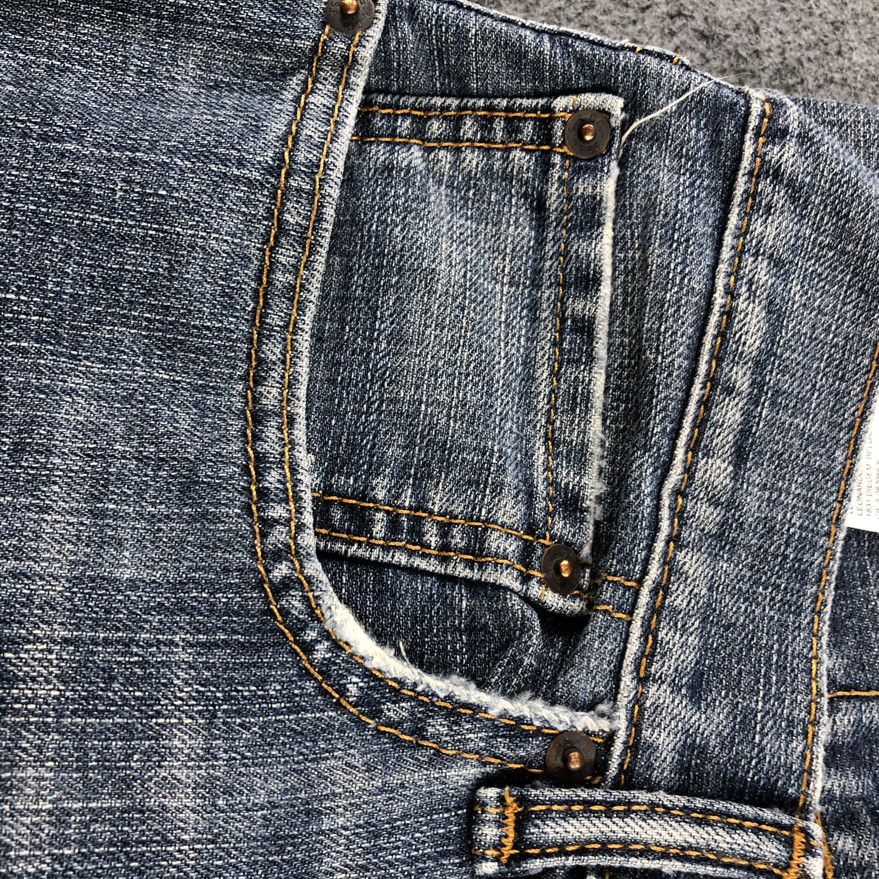 Levi's Vintage Blue Wash Levis 505 Jeans-J2206 Size US 43 - 9 Thumbnail