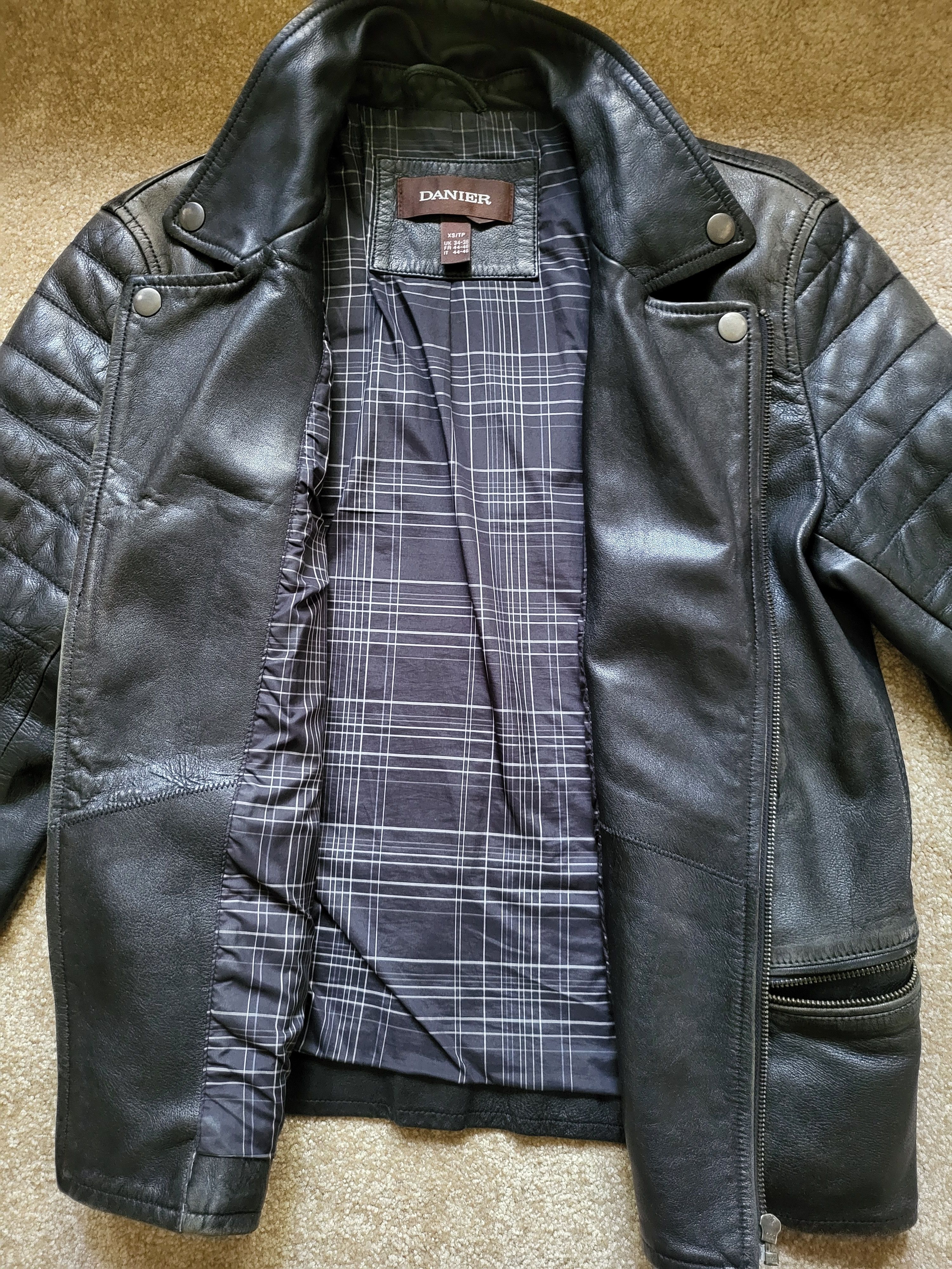 Danier Vintage Danier Calfskin Leather Motorcycle Jacket Size US XS / EU 42 / 0 - 13 Thumbnail