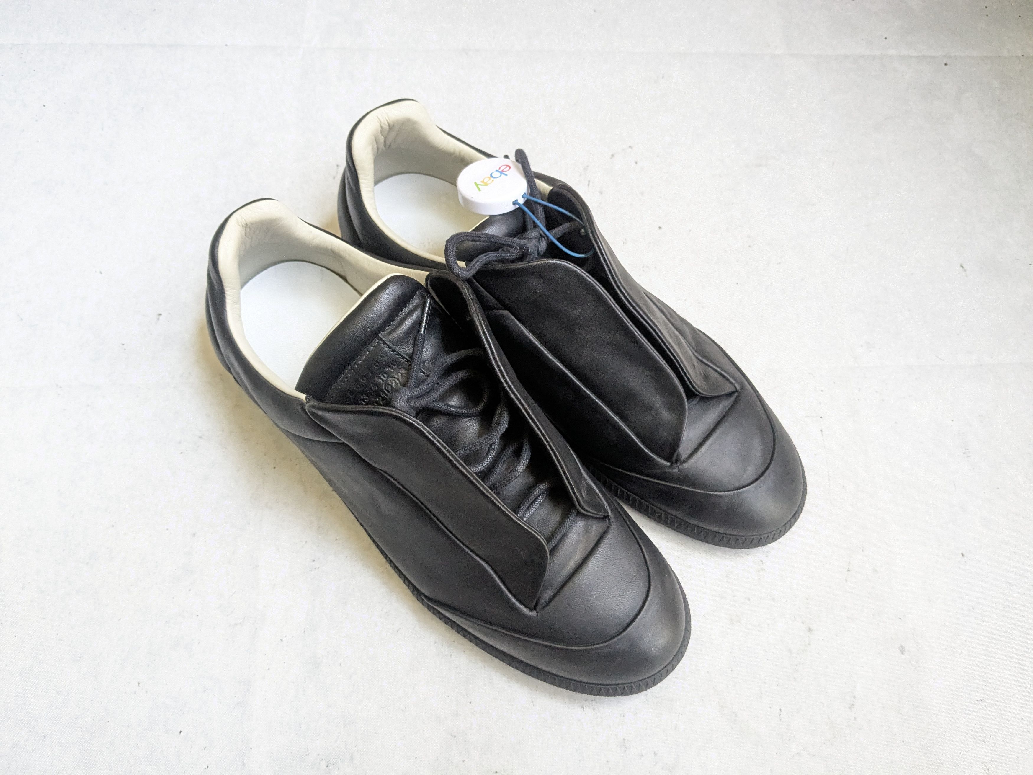 Maison Margiela Maison Margiela Future Sneakers Black 10 43 Low Tops Size US 10 / EU 43 - 2 Thumbnail