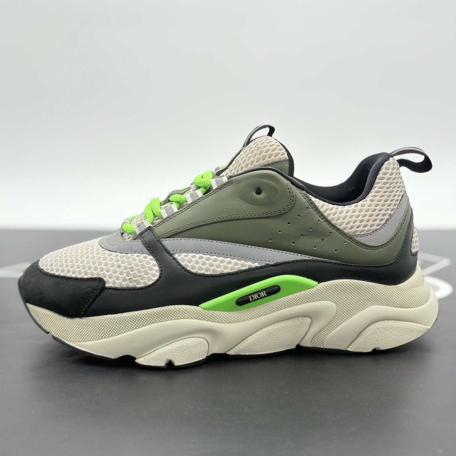 Dior Size 42 (9 US) - Dior B22 Sneaker ' Khaki Pistachio ' Size US 9 / EU 42 - 8 Thumbnail