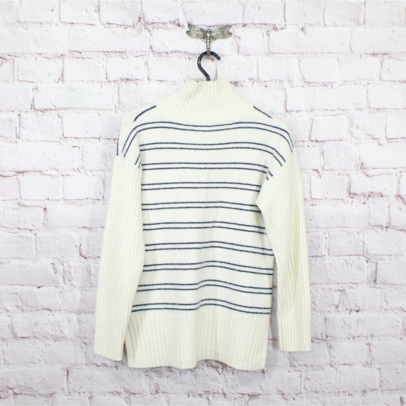 L.L. Bean LL Bean Striped Turtleneck Sweater Women's XS Petite Size XS / US 0-2 / IT 36-38 - 6 Thumbnail