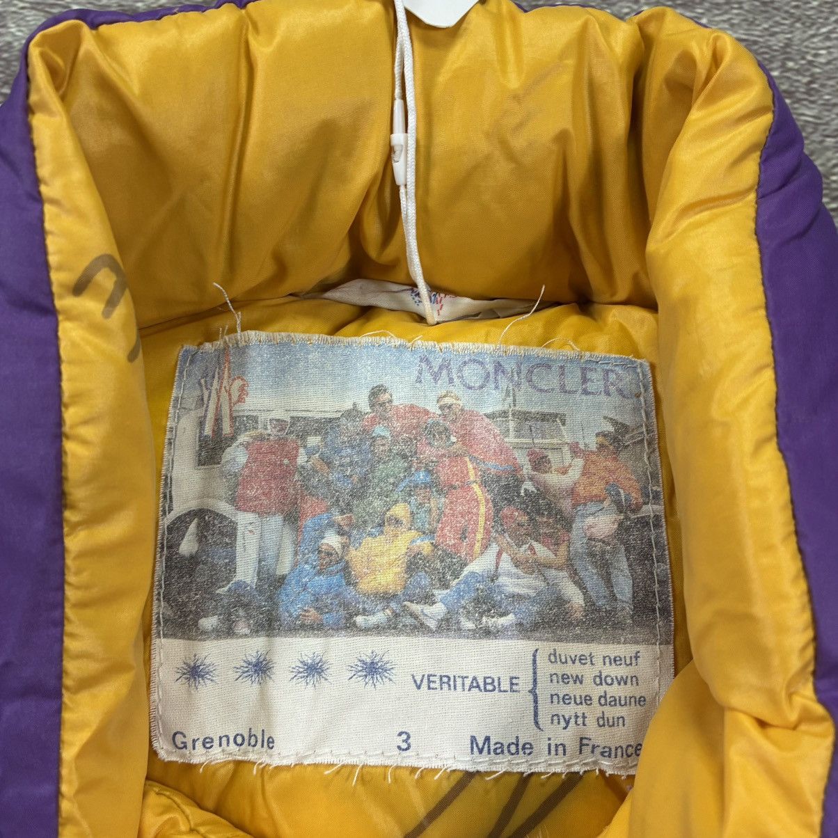 Moncler Vintage Moncler Vintage Puffer Jacket 80s Size US L / EU 52-54 / 3 - 4 Thumbnail