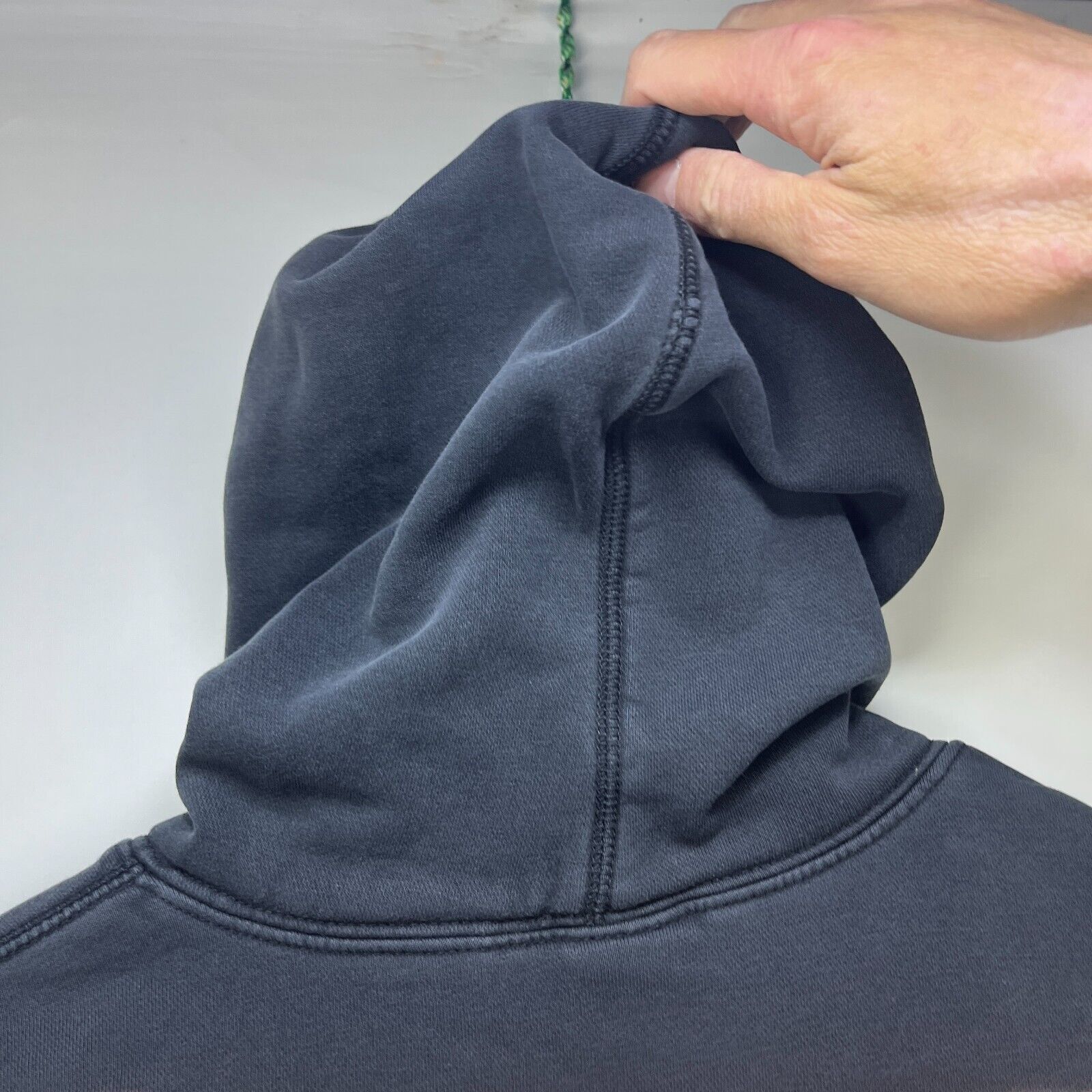 Nike × Vintage Vintage Nike Swoosh Faded Hoodie Large Y2K Size US L / EU 52-54 / 3 - 11 Thumbnail