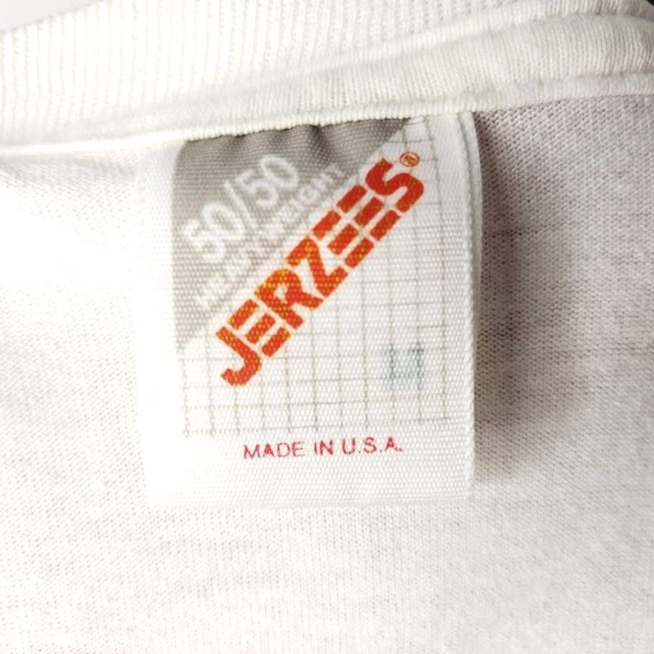 Jerzees VINTAGE Jerzees Boyertown Bears Cheerleaders T Shirt Mens Size Medium 80s Made In USA White Cotton Blend Short Sleeve Crew Neck Graphic Tee 90s Mens Size US M / EU 48-50 / 2 - 5 Thumbnail