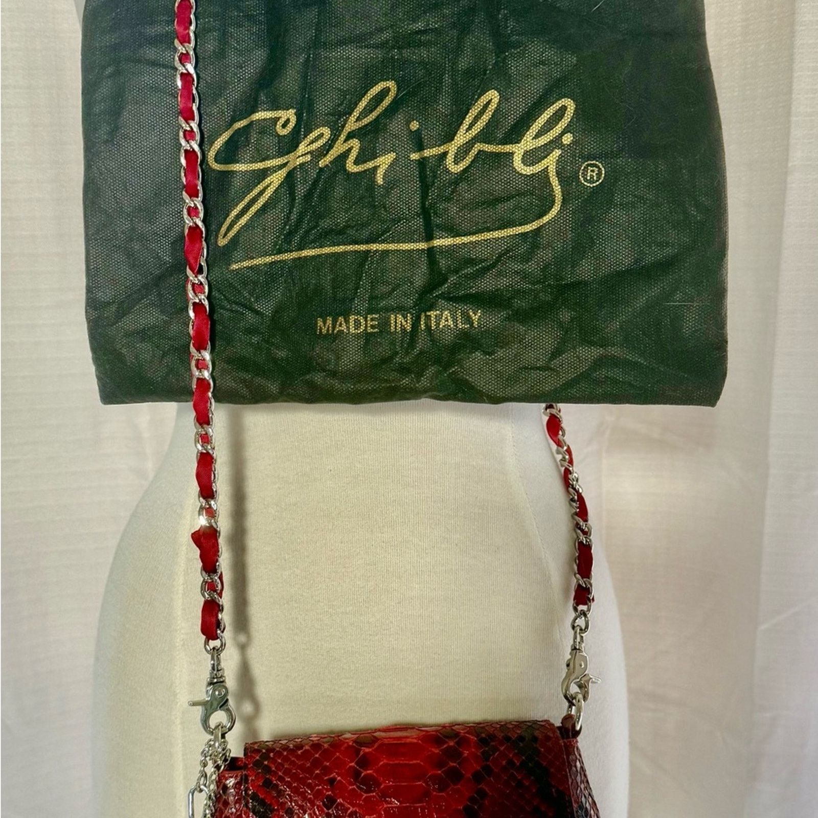 & Other Stories Ghilbi Red Snakeskin Crossbody Bag w?removable strap and tag Size ONE SIZE - 2 Thumbnail