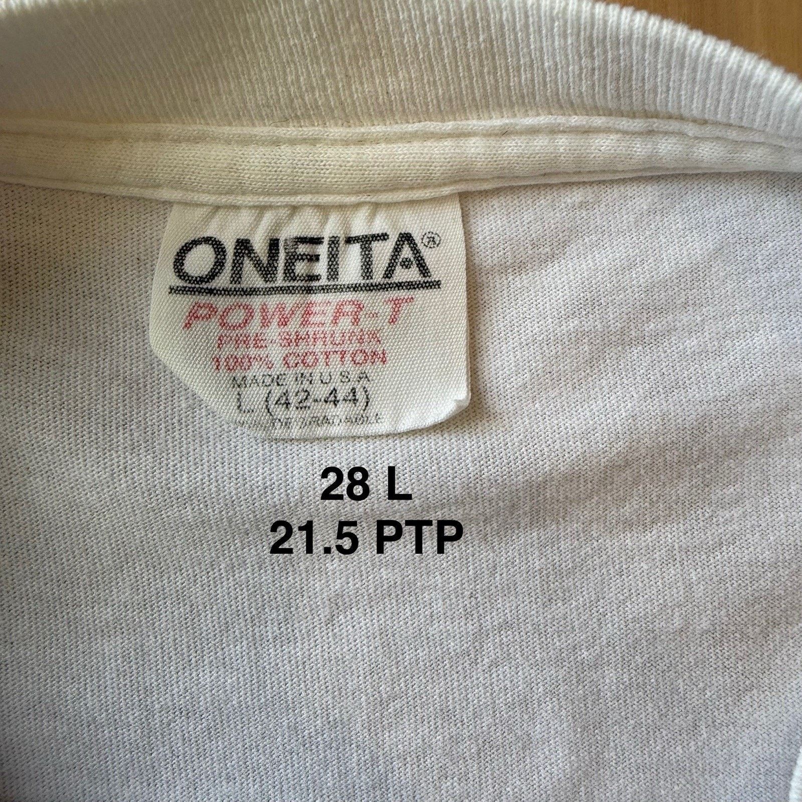Vintage Vintage Earth Shirt Large White 90s Made in USA Peace Size US L / EU 52-54 / 3 - 5 Thumbnail