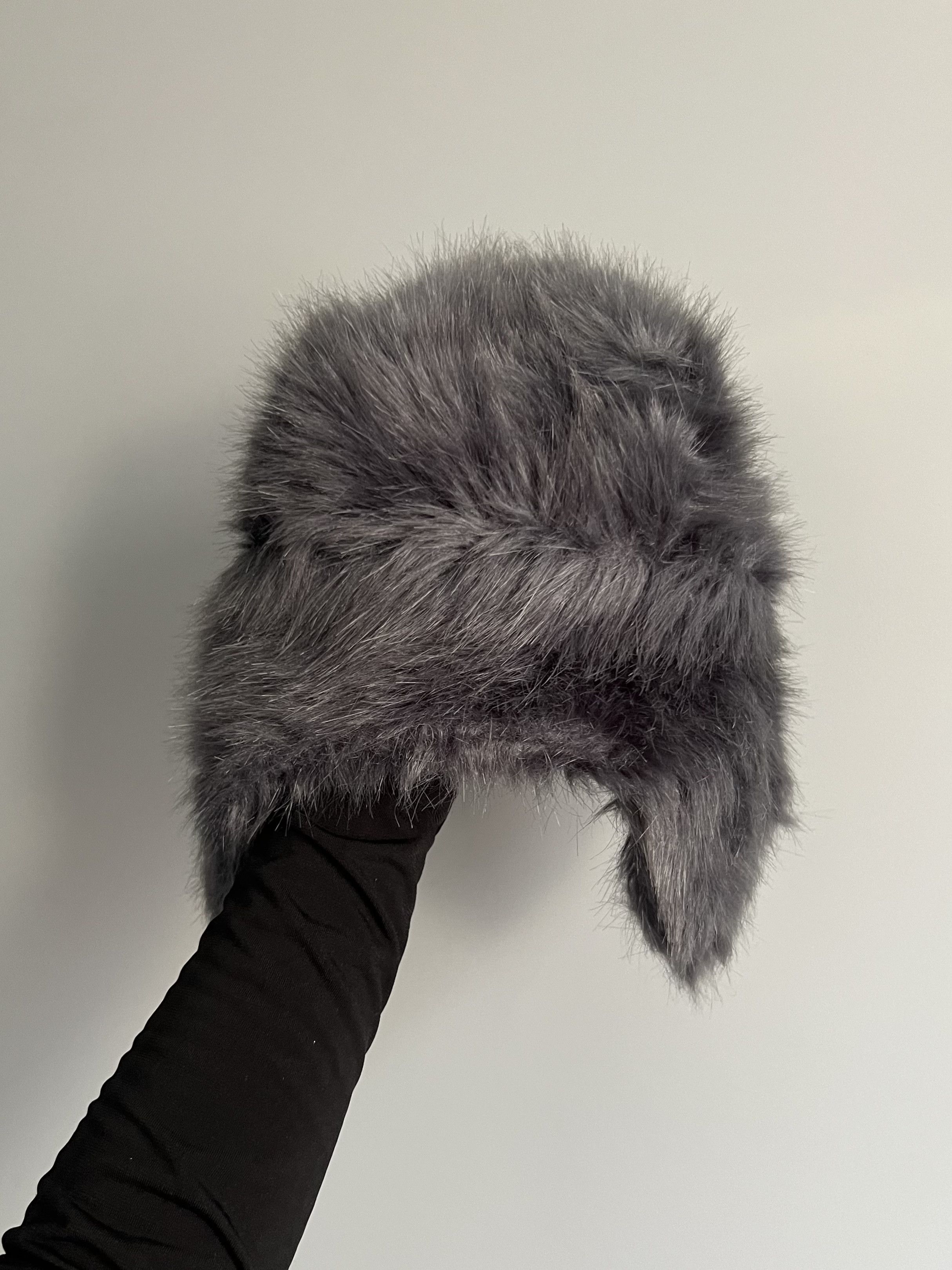 Japanese Brand Crazy Y2K Fuzzy Ushanka Beanie Hat Mohair Faux Fur Size ONE SIZE - 5 Thumbnail