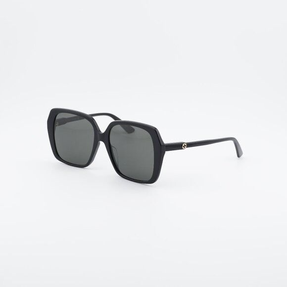 Gucci GG0533SA 001 Sunglasses Black Square Frame Grey