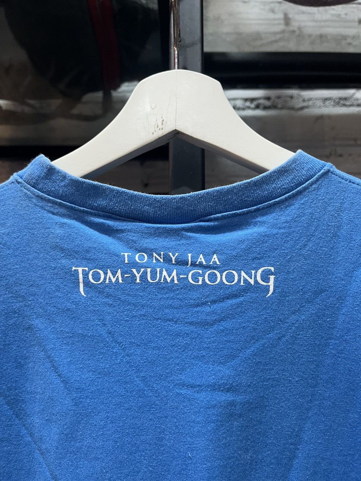 Vintage Tony Jaa Tom-Yum-Goong Heroes Of The Lost Time Movie Tee Size US M / EU 48-50 / 2 - 4 Thumbnail