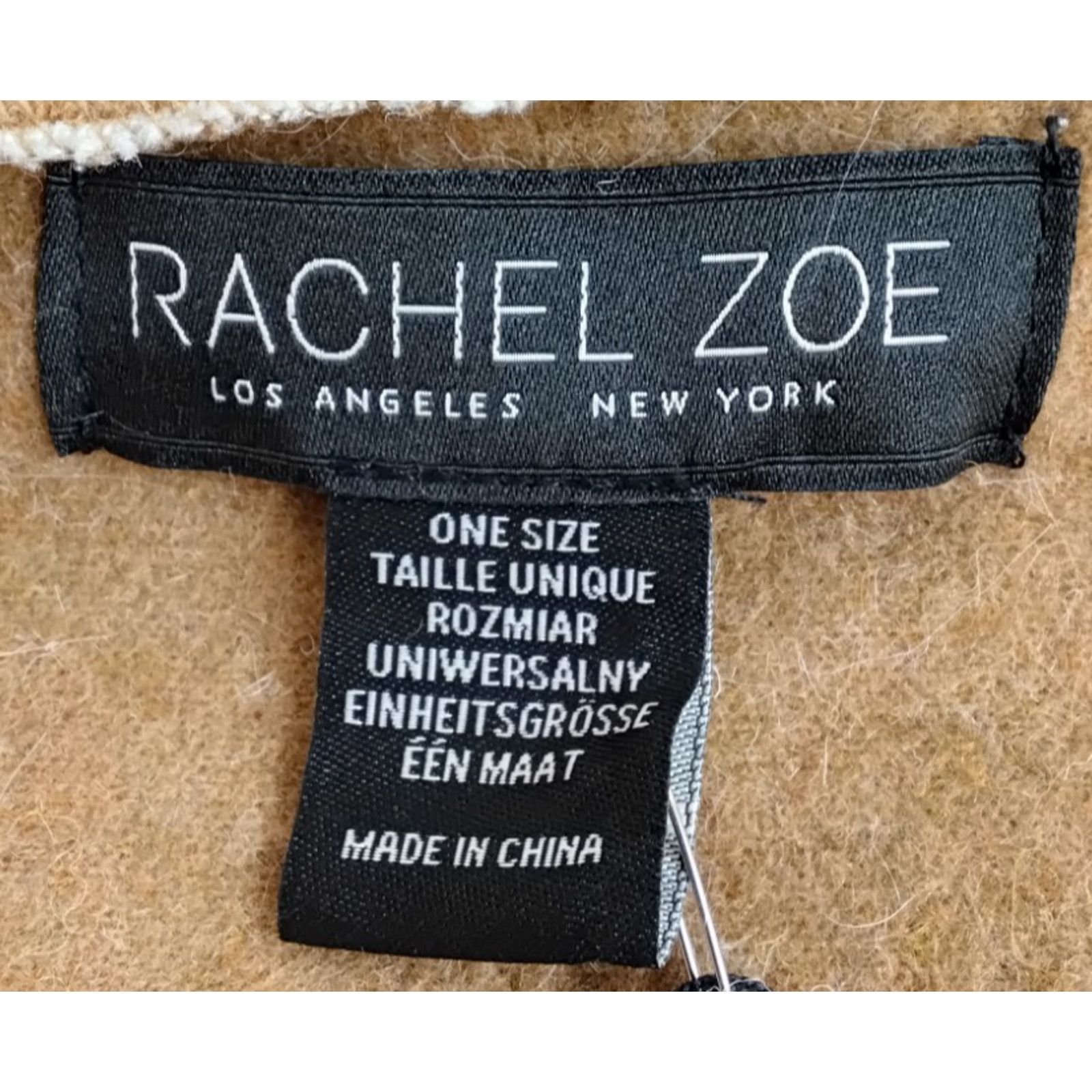 Rachel Zoe Rachel Zoe Poncho Women's One Size Beige/Ivory Faux Fur NWT Size L / US 10 / IT 46 - 11 Thumbnail