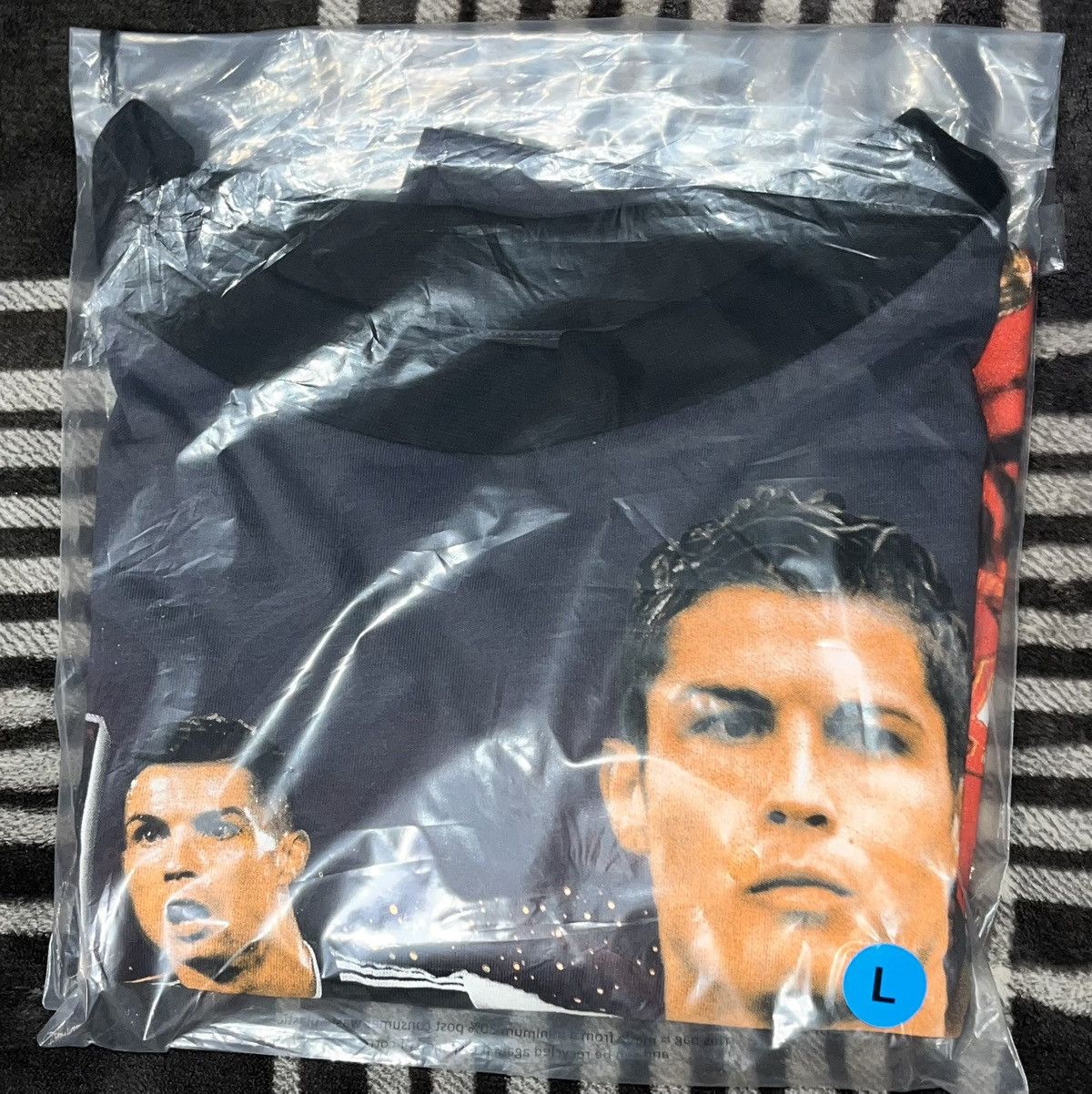 Marino Morwood FINAL DROP Marino Morwood Cristiano Ronaldo L/S T-Shirt SZ L Size US L / EU 52-54 / 3 - 1 Thumbnail