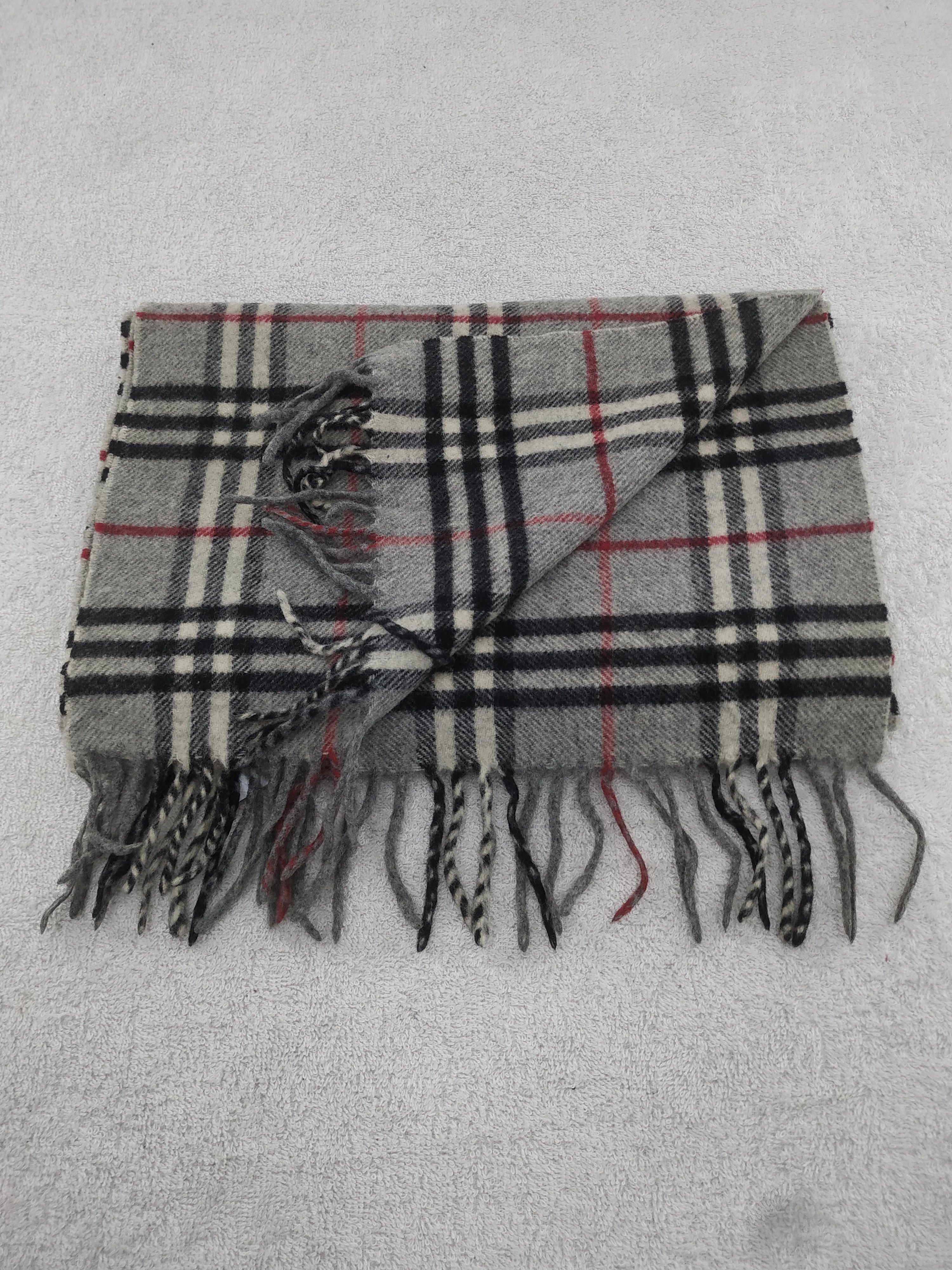 Burberry Vintage Burberry Scarf/Muffler/Neckwear MF266 Size ONE SIZE - 4 Thumbnail