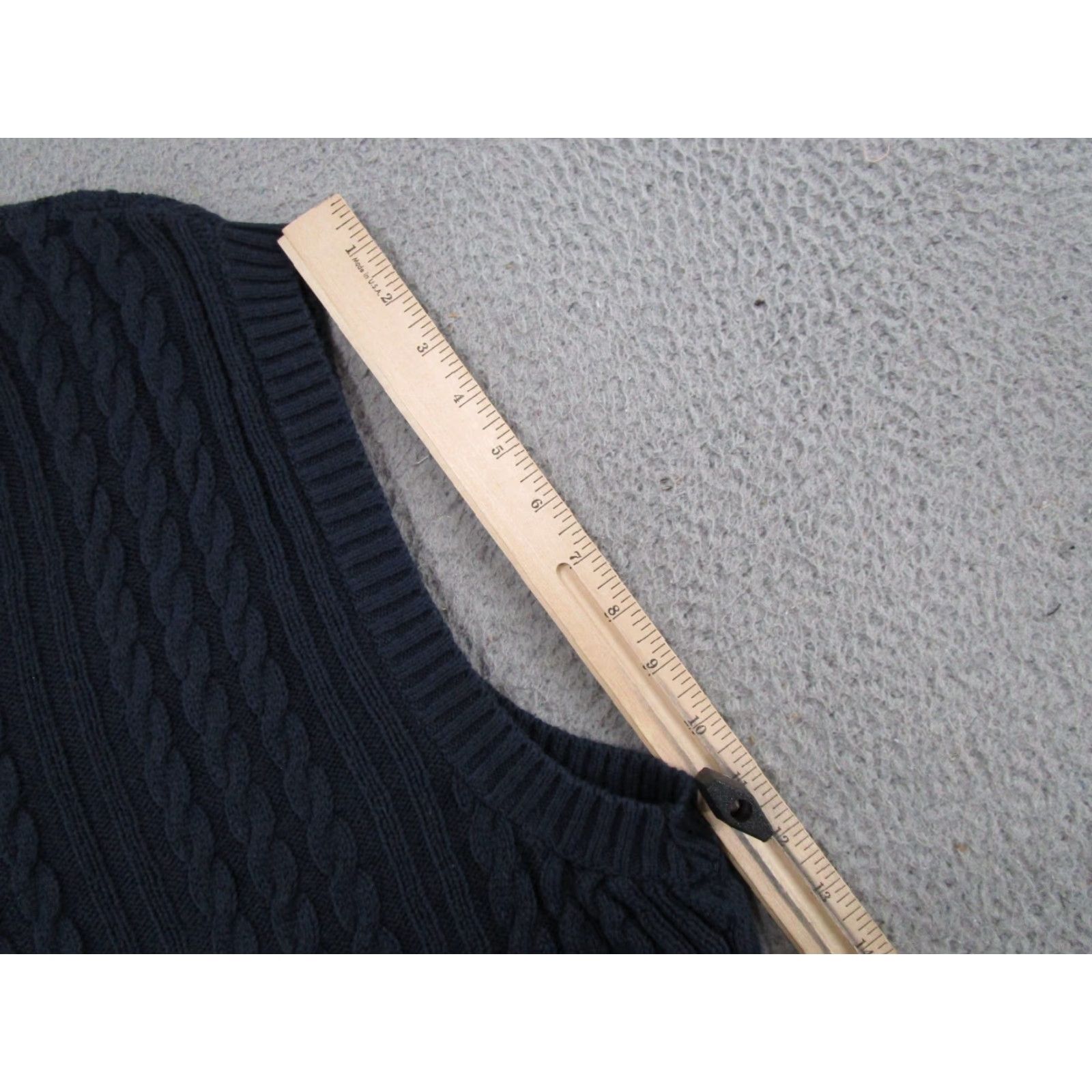 Vintage VTG 90s Old Glory Cable Knit Pullover V-Neck Heavy Sweater Vest Size XLT Golf Men Size US XL / EU 56 / 4 - 6 Thumbnail