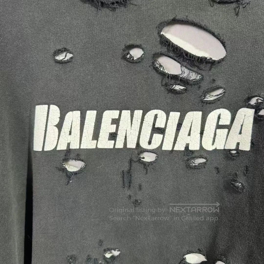Balenciaga Balenciaga Distressed Hooded Sweatshirt. Size US M / EU 48-50 / 2 - 3 Thumbnail