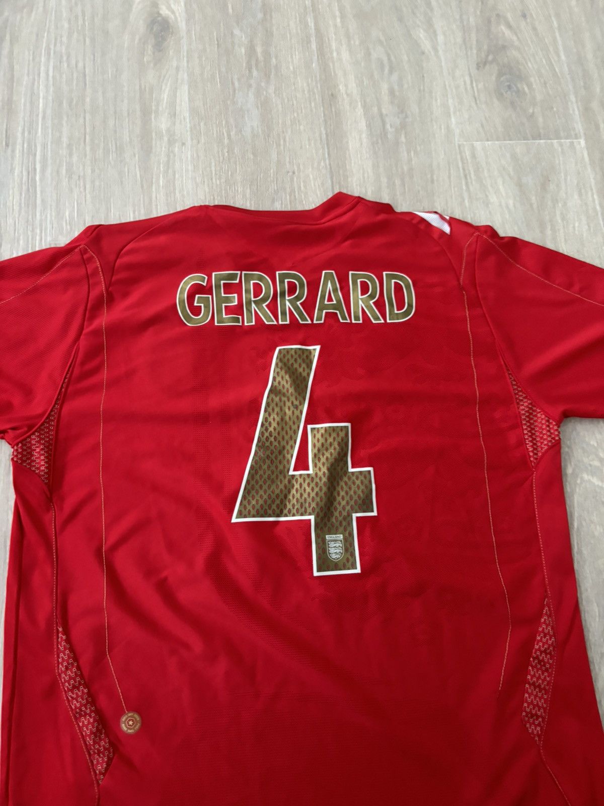 Vintage Vintage England Gerrard soccer jersey rare Size US XL / EU 56 / 4 - 3 Thumbnail