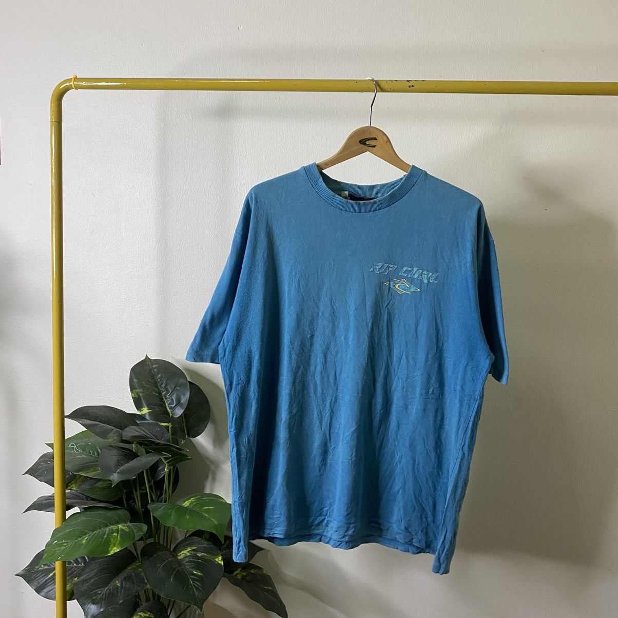 Rip Curl Vintage 1990s Ripcurl Surf T Shirt Size US XL / EU 56 / 4 - 5 Thumbnail