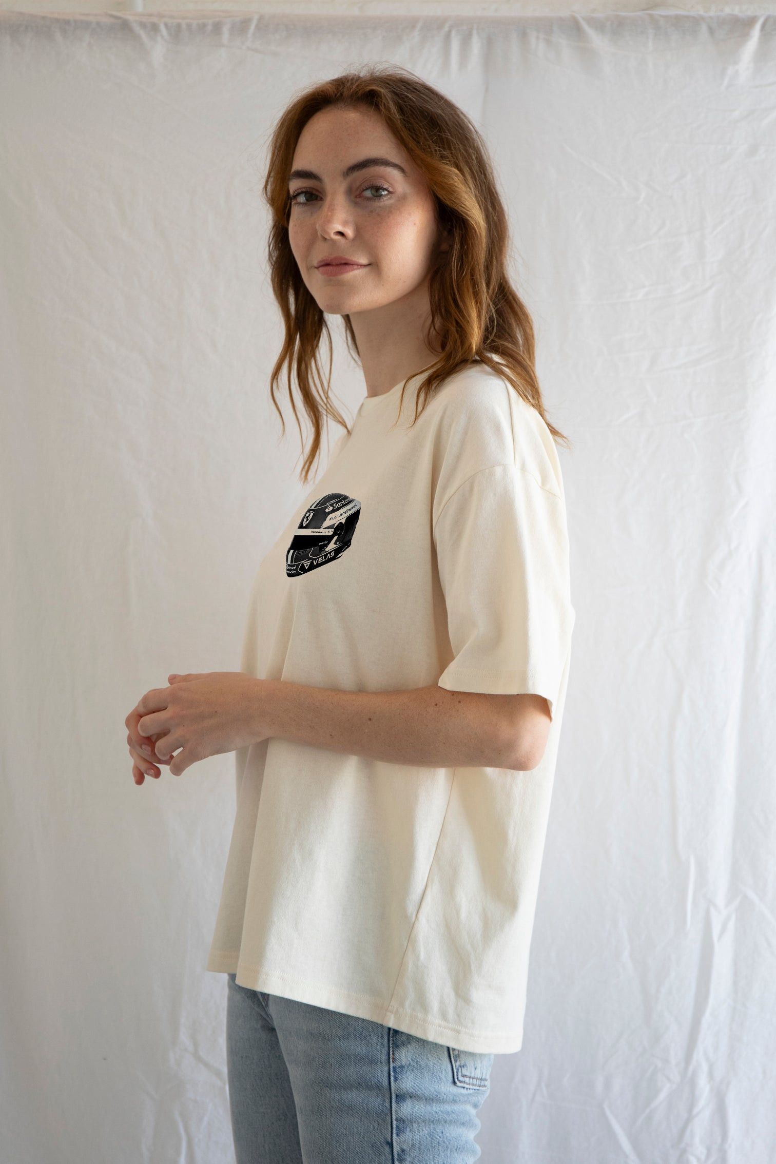 Designer × Vintage F1 Helmet Tee – Motorsport Meets Modern Aesthetic Size M / US 6-8 / IT 42-44 - 3 Thumbnail