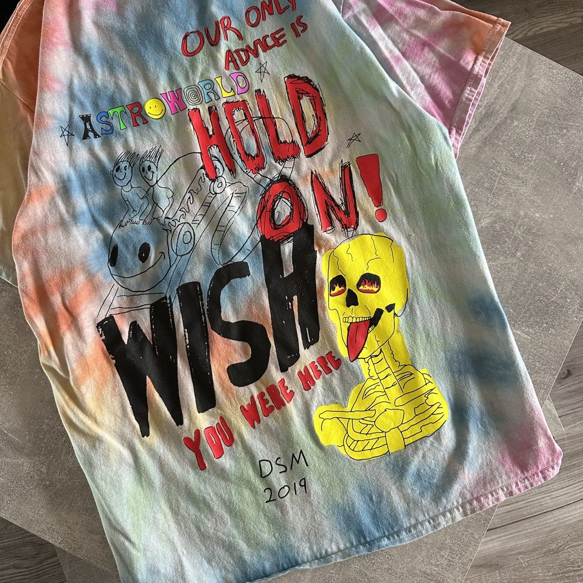 Other Travis Scott Astroworld x DSM Wish you were here 2019 tee Size US M / EU 48-50 / 2 - 8 Thumbnail