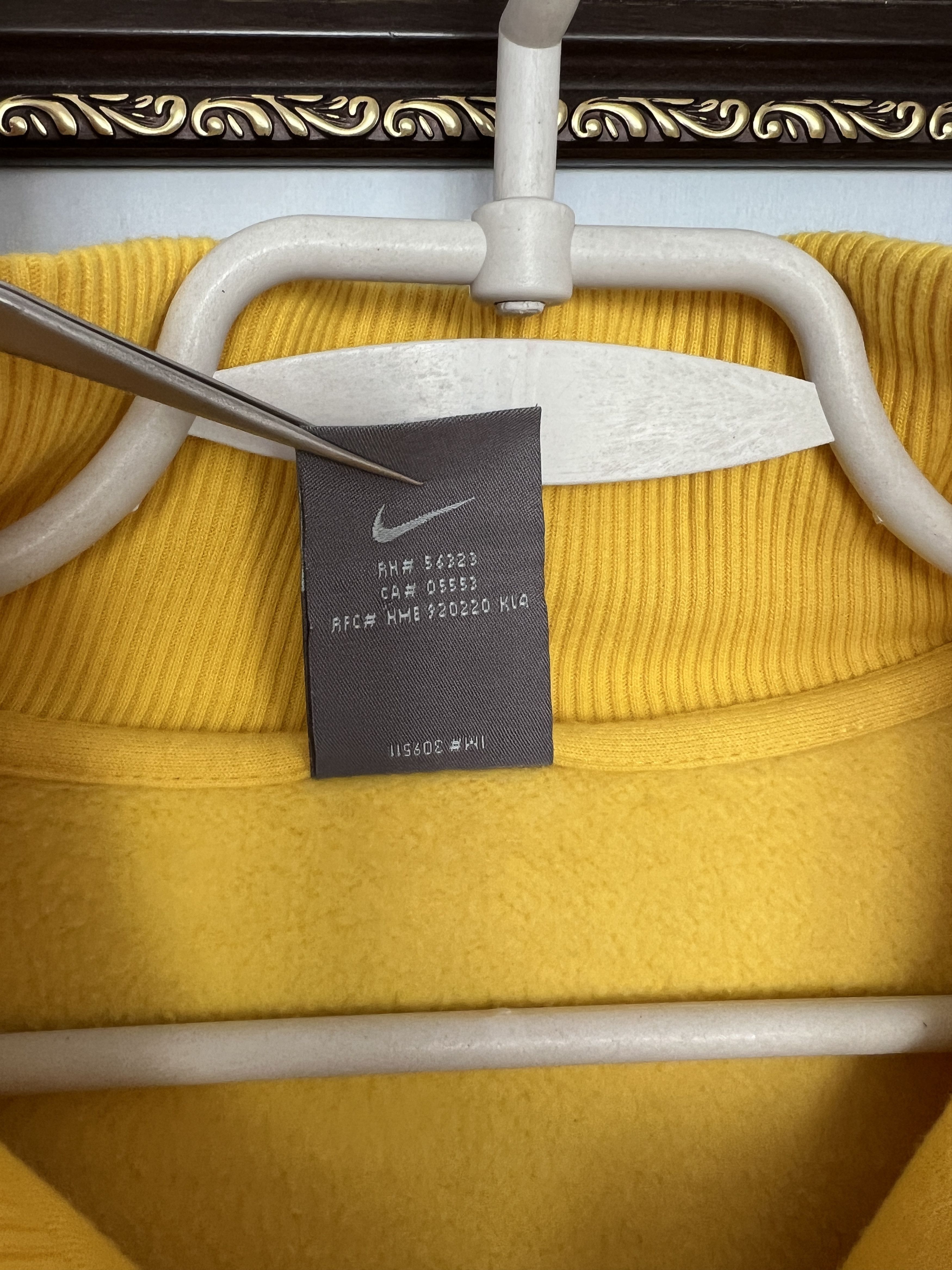 Nike Vintage Nike Team Brazil Football Jacket Soccer Track Top Size US M / EU 48-50 / 2 - 9 Thumbnail
