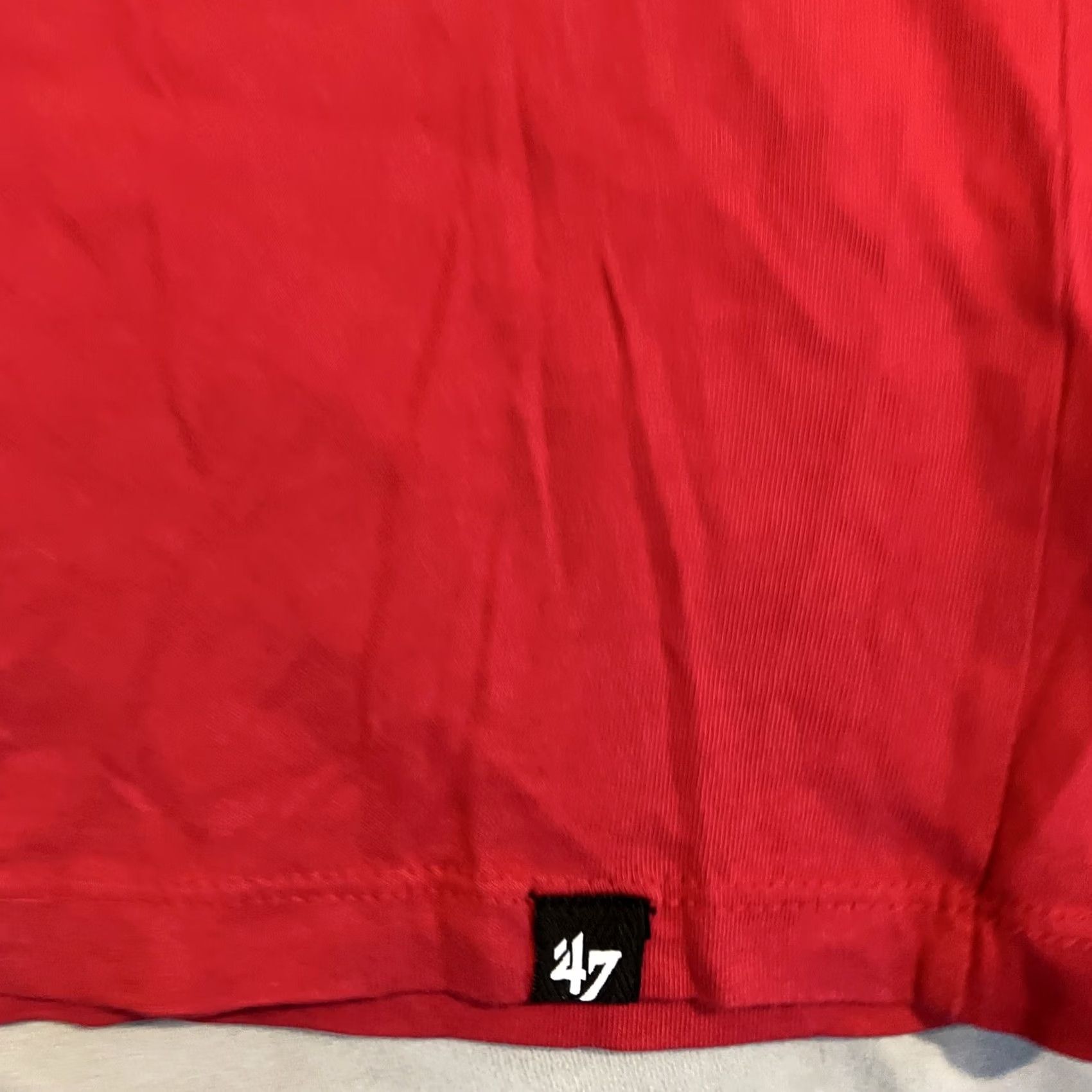 47 VINTAGE? Chicago Bulls 47 Brand Spell Out Logo T-Shirt - XL Red Men Short Sleeve Crew Neck Logo Graphic 47 Brand Men T-Shirt Size US XL / EU 56 / 4 - 2 Thumbnail
